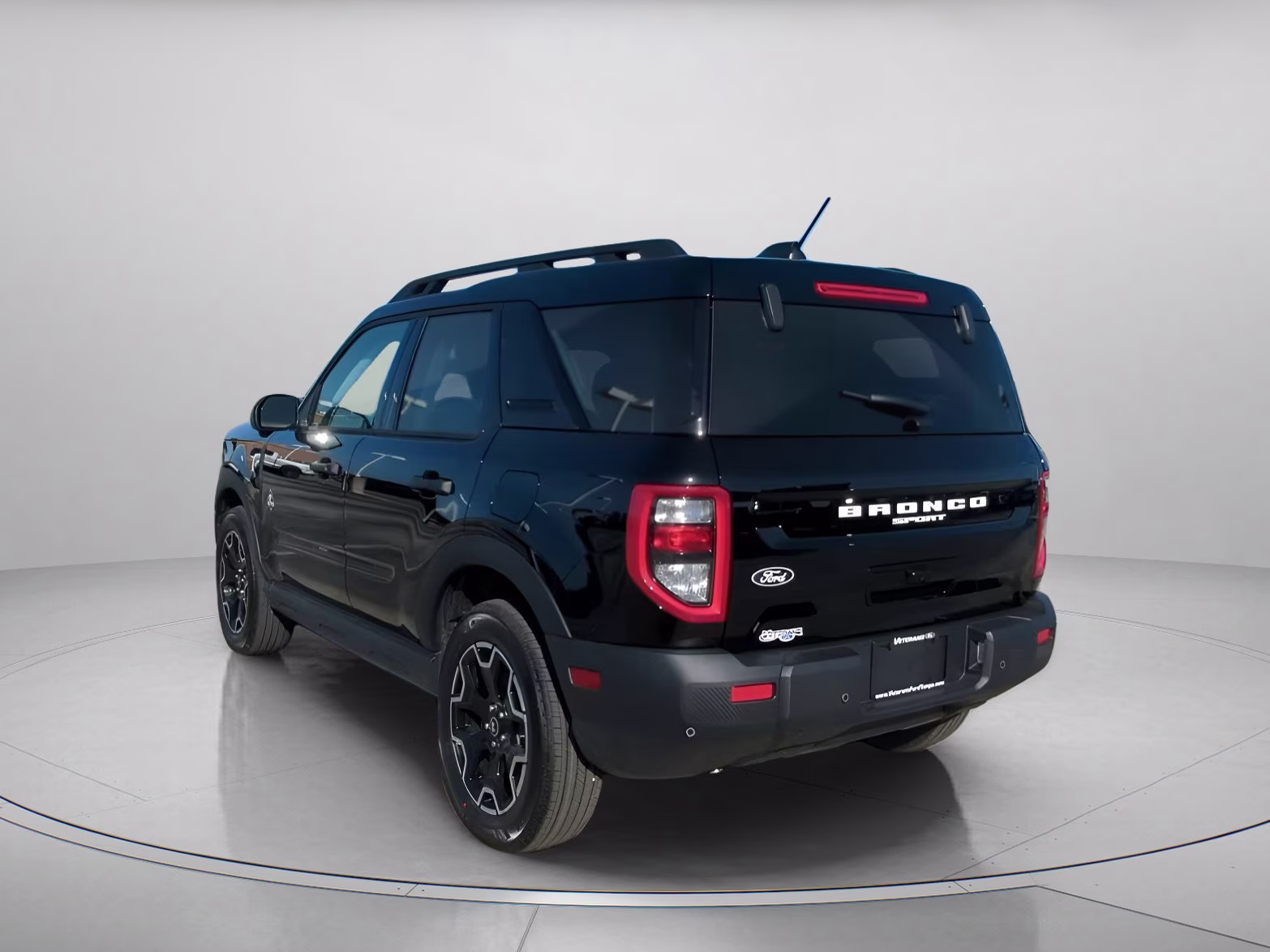 2026 Shadow Black Ford Bronco Sport Outer Banks 4X4 SUV