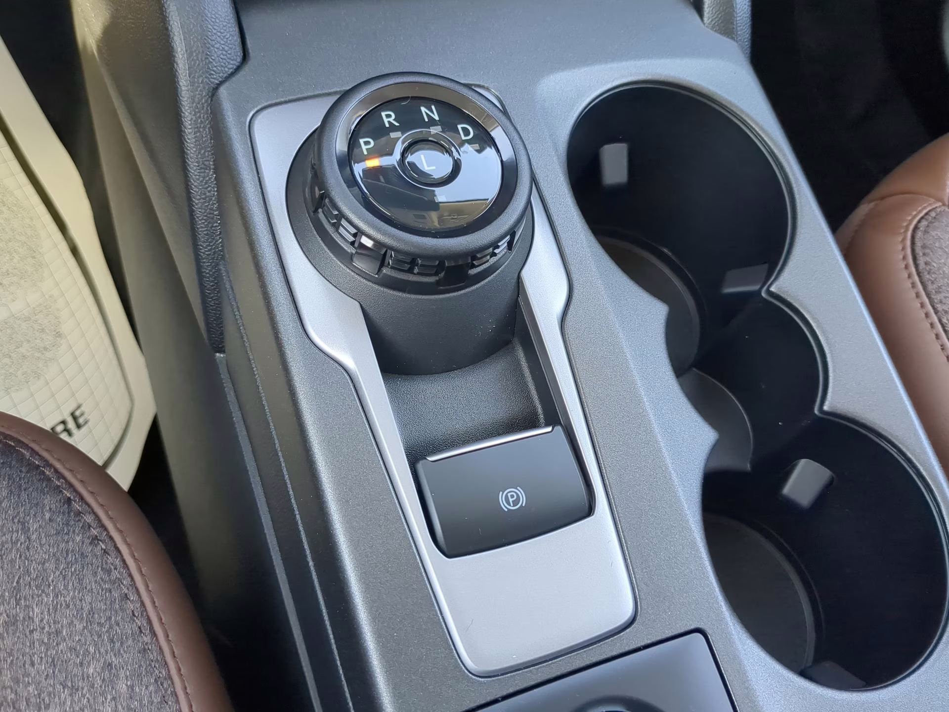 2026 Oxford White Ford Bronco Sport Outer Banks 4X4 SUV