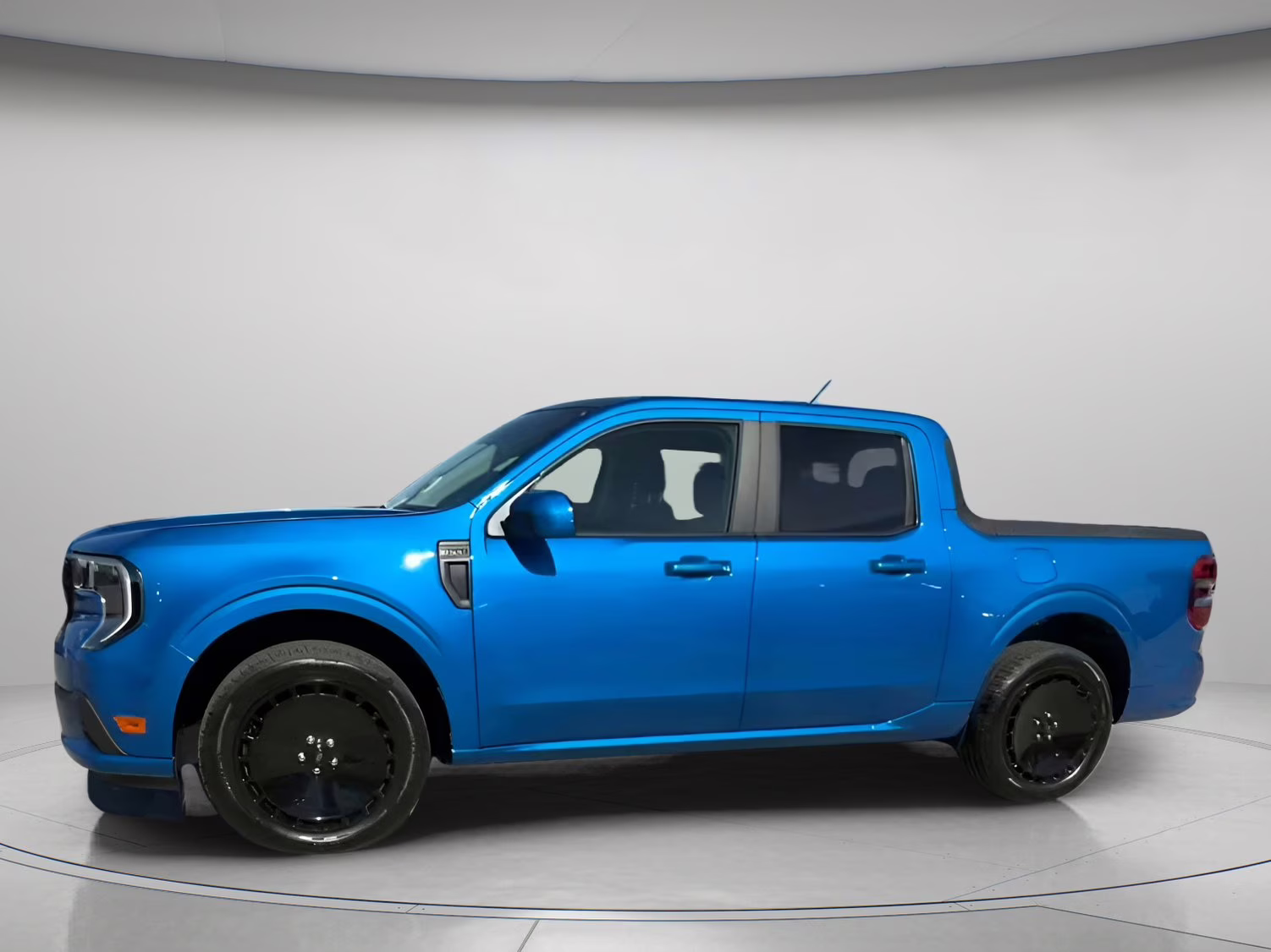 2026 Velocity Blue Ford Maverick Lobo Standard Crew Cab Pickup AWD Truck