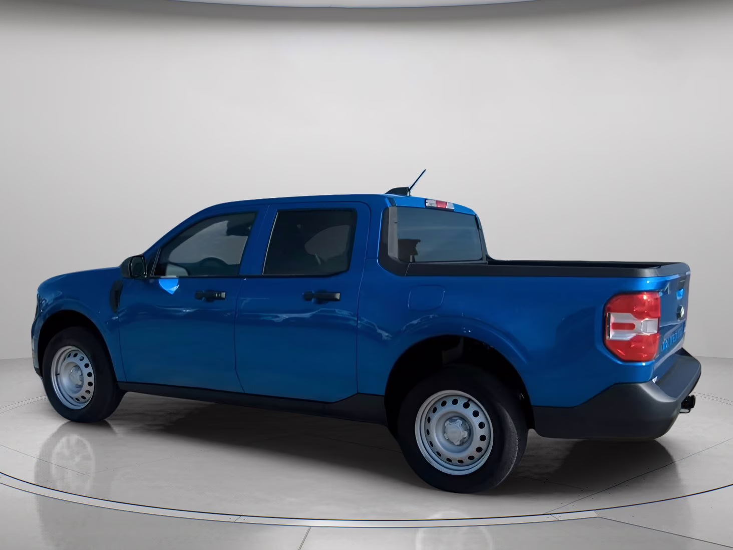 2026 Velocity Blue Ford Maverick XL Crew Cab Pickup FWD Truck
