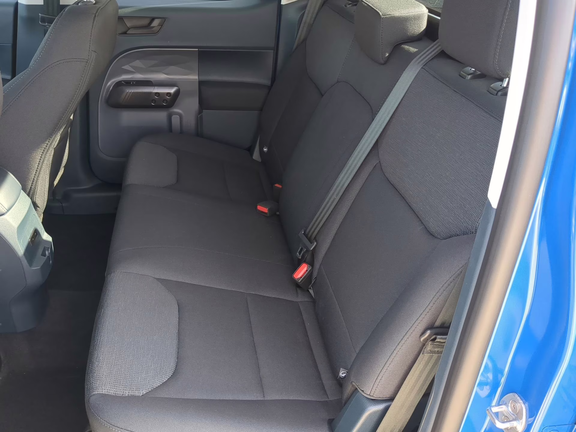 2026 Velocity Blue Ford Maverick XL Crew Cab Pickup FWD Truck