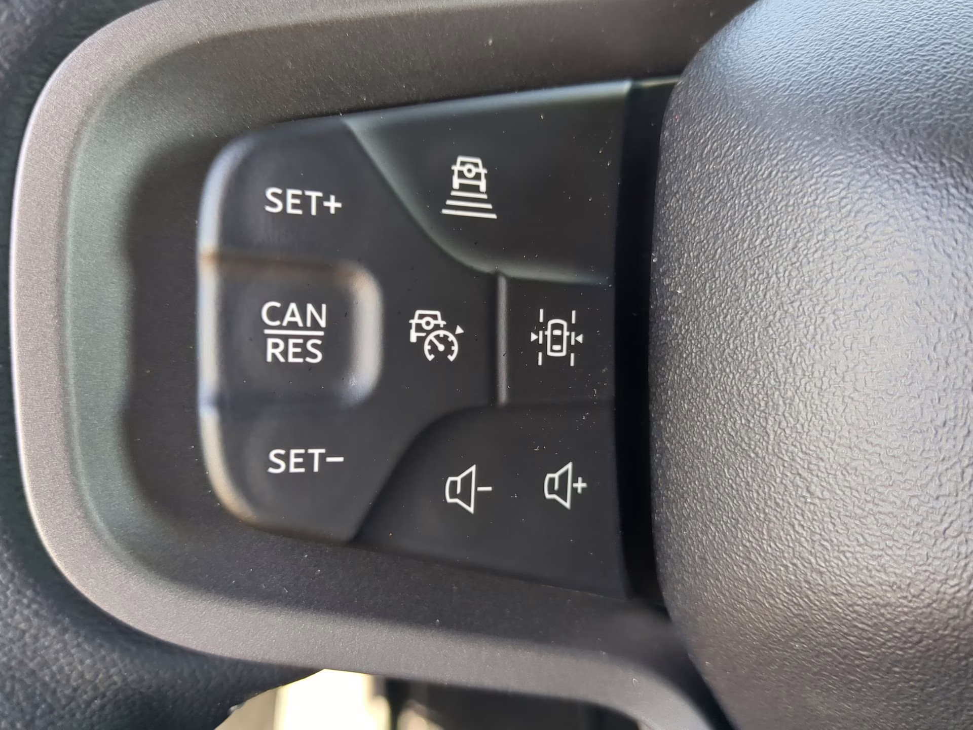 2026 Wimbledon White Ford Bronco Outer Banks 4X4 Convertible