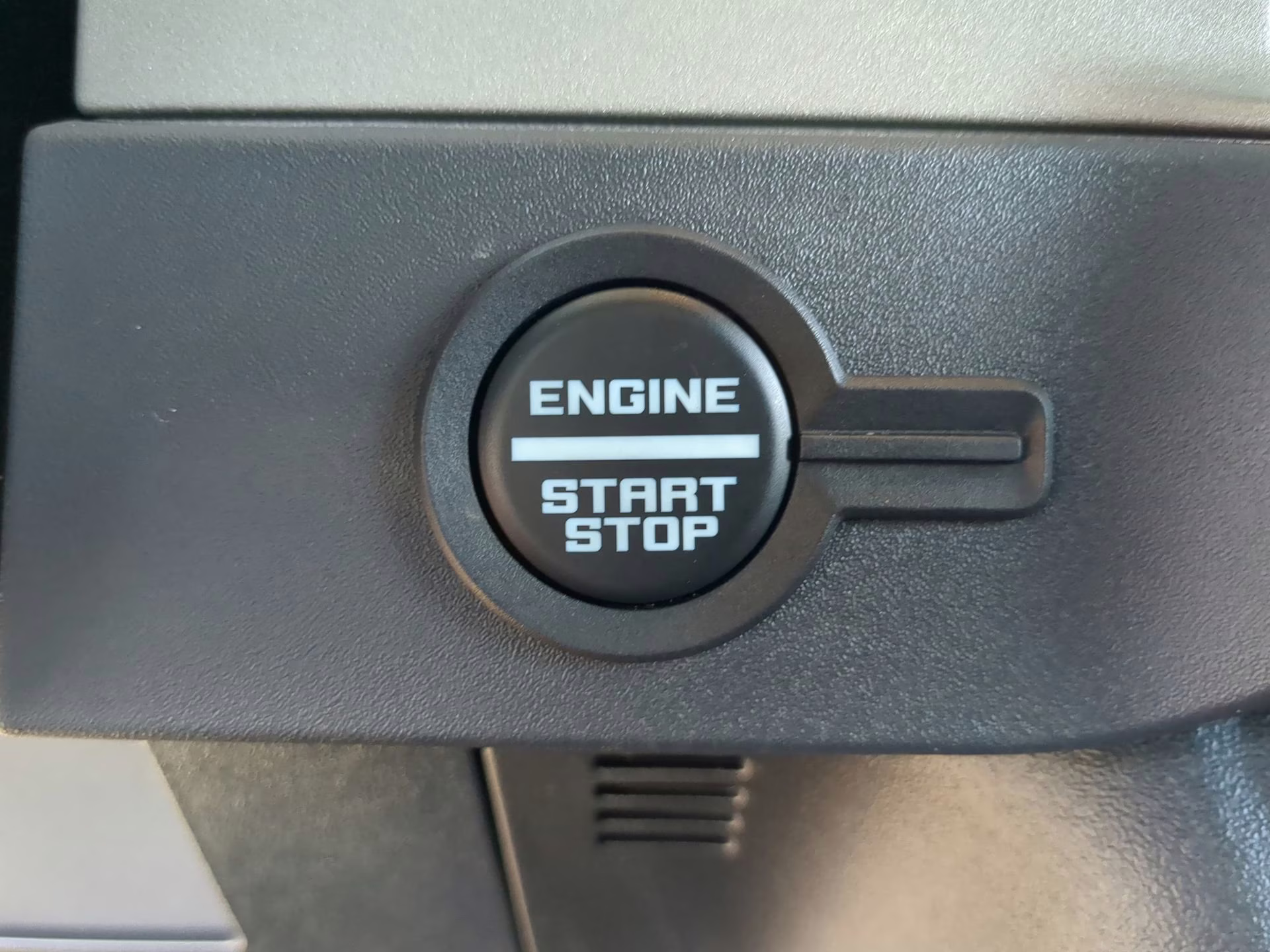 2026 Wimbledon White Ford Bronco Outer Banks 4X4 Convertible