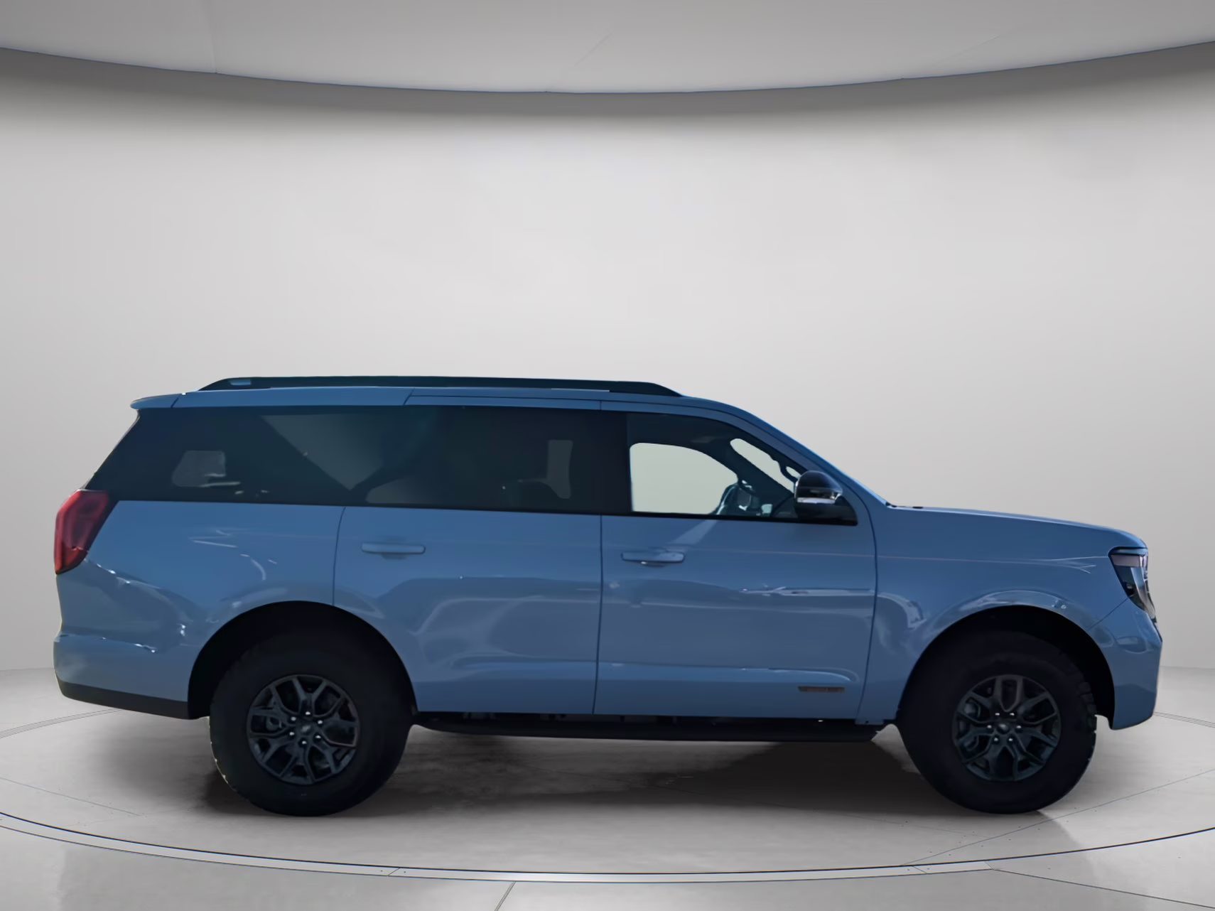 2026 Glacier Gray Metallic Tri-Coat Ford Expedition Tremor 4X4 SUV