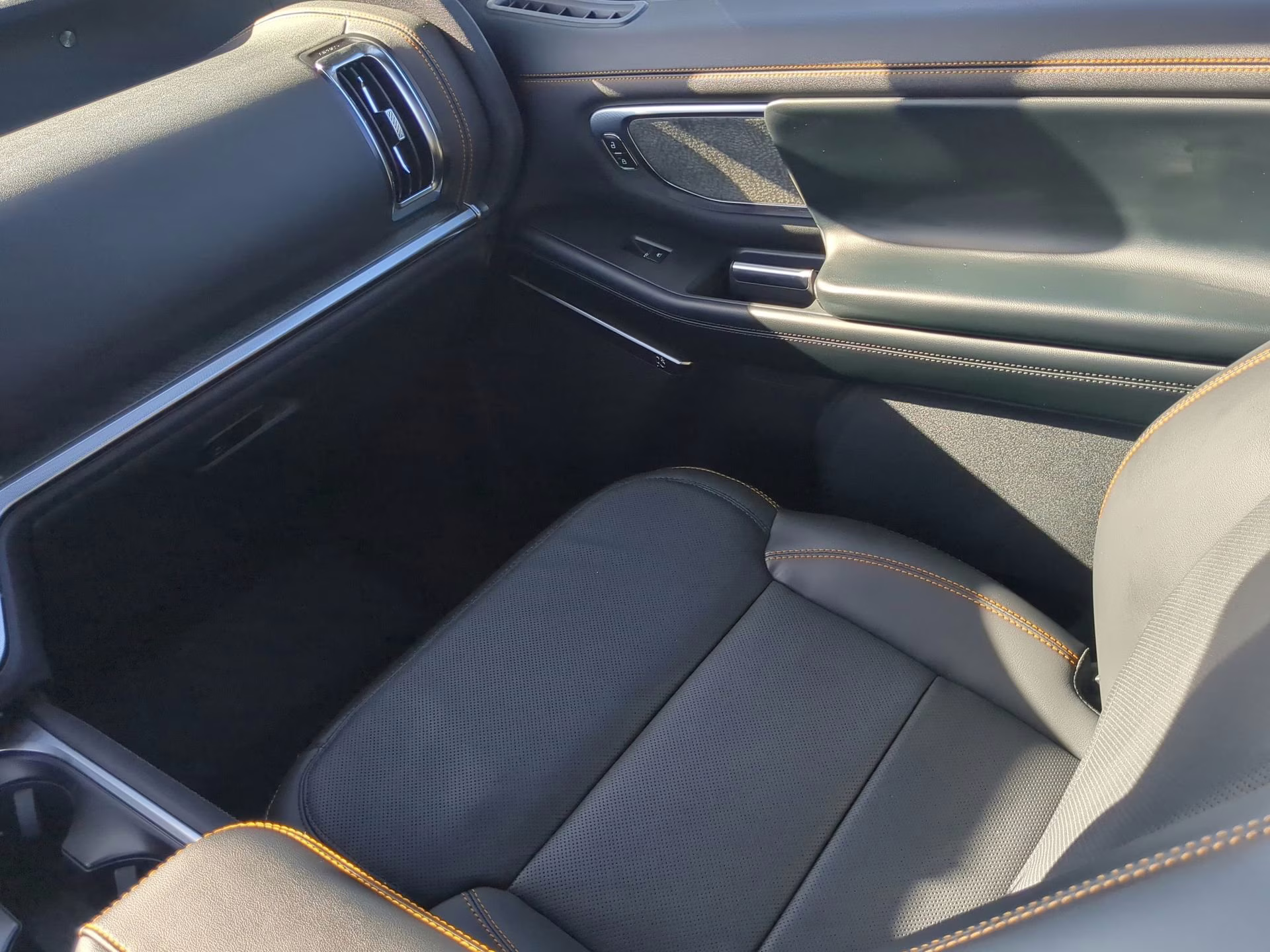 2026 Glacier Gray Metallic Tri-Coat Ford Expedition Tremor 4X4 SUV