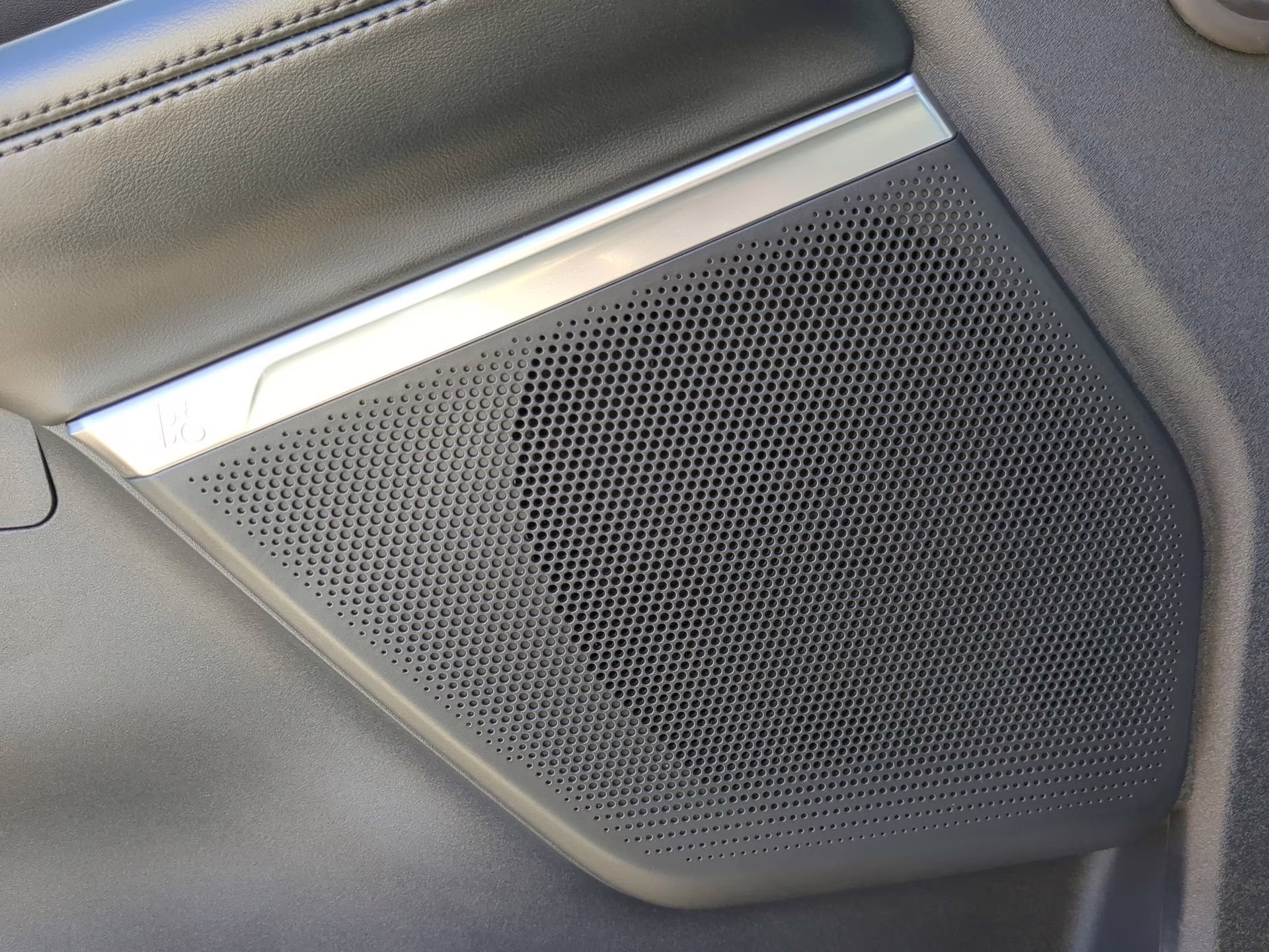 2026 Glacier Gray Metallic Tri-Coat Ford Expedition Tremor 4X4 SUV