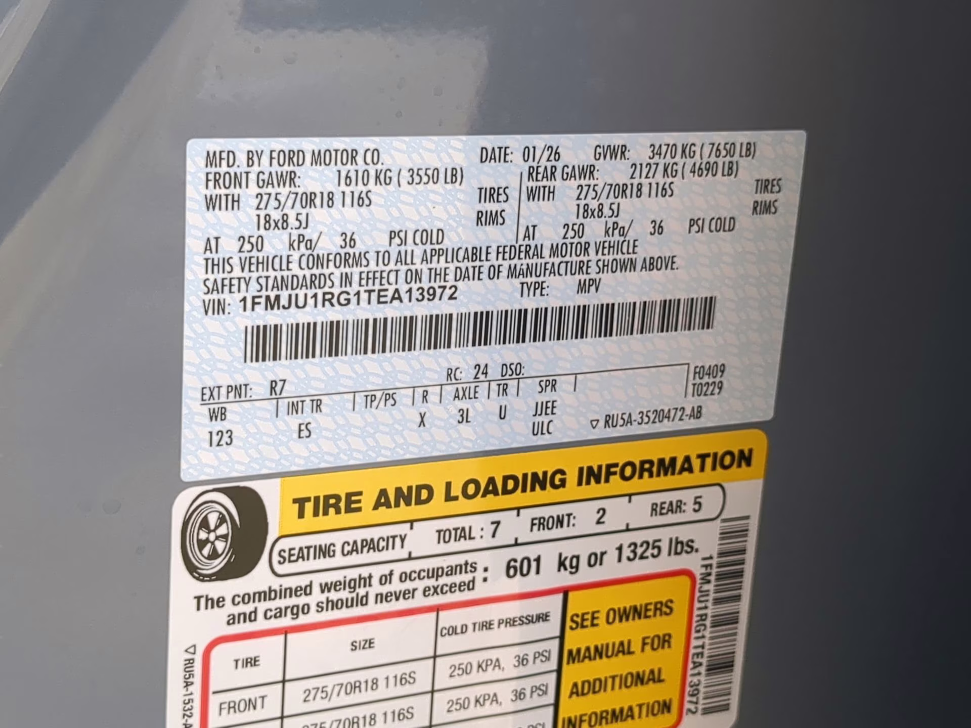 2026 Glacier Gray Metallic Tri-Coat Ford Expedition Tremor 4X4 SUV