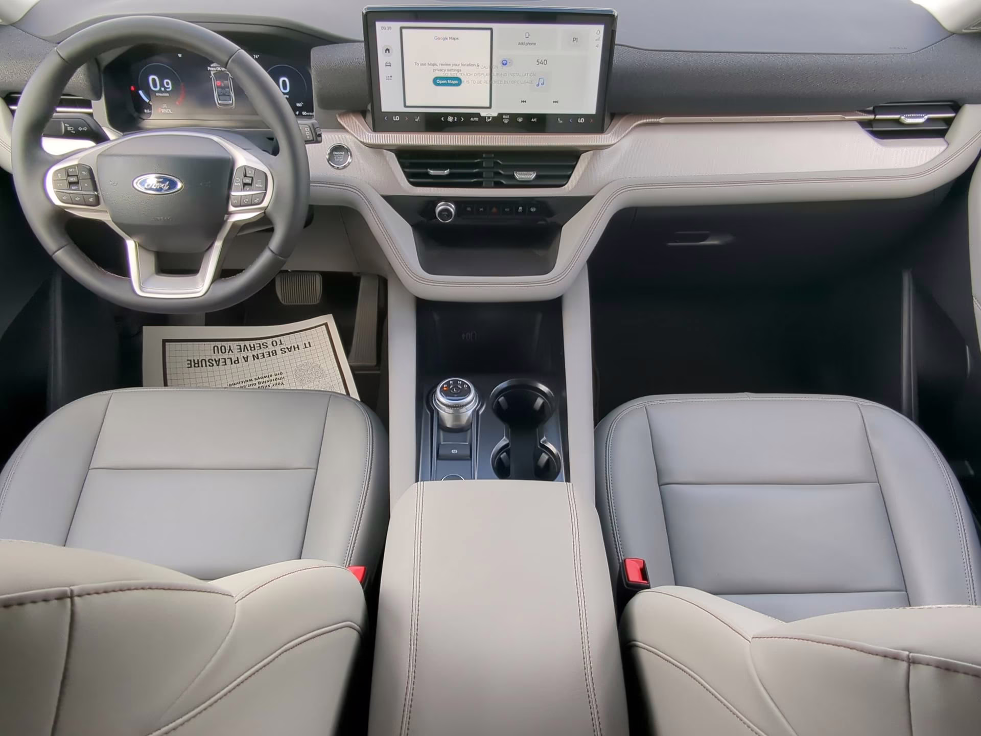 2026 Star White Metallic Tri-Coat Ford Explorer Active RWD SUV