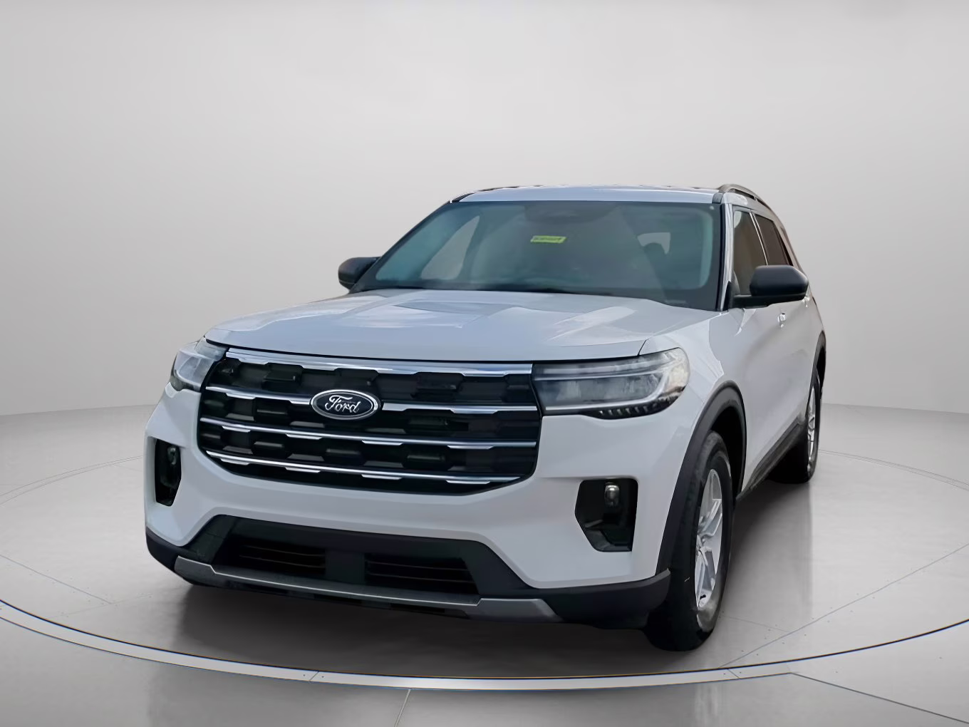 2026 Star White Metallic Tri-Coat Ford Explorer Active RWD SUV