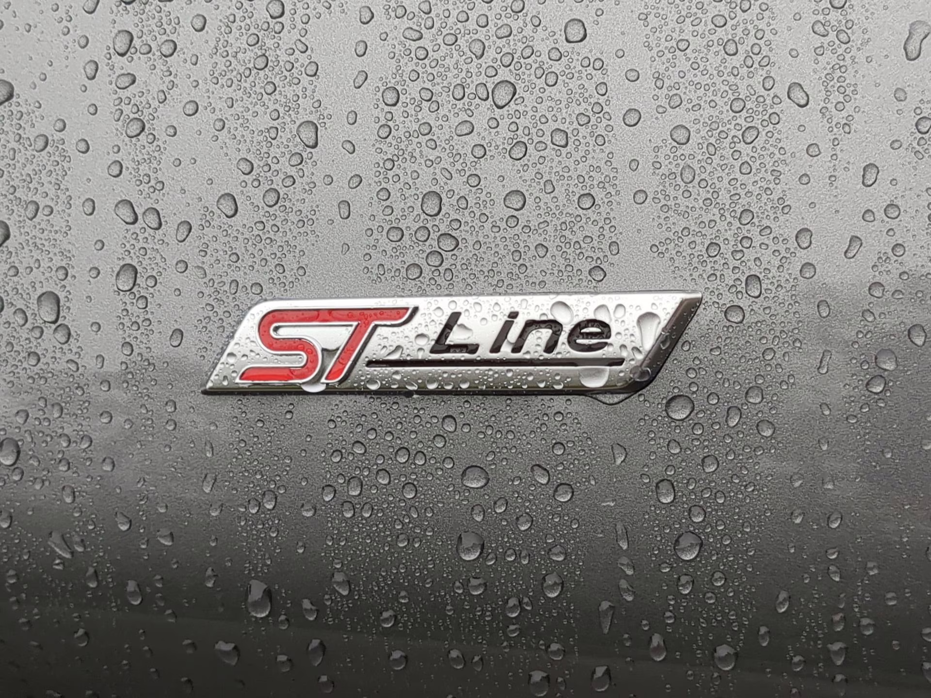 2026 Carbonized Gray Metallic Ford Explorer ST-Line RWD SUV