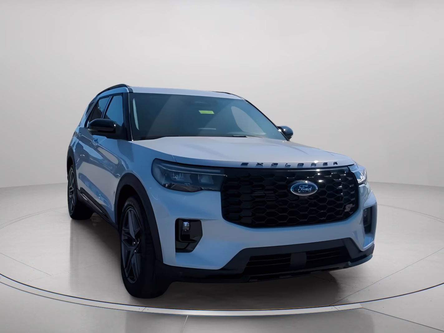 2026 Space White Metallic Ford Explorer ST 4X4 SUV
