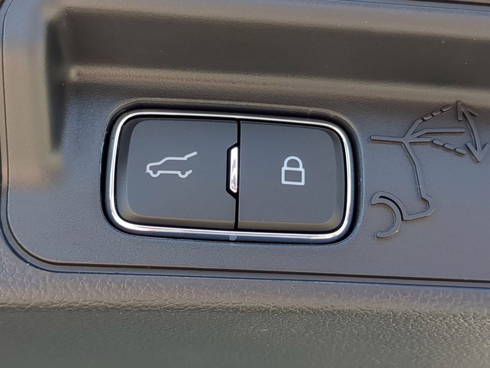 2026 Space White Metallic Ford Explorer ST 4X4 SUV