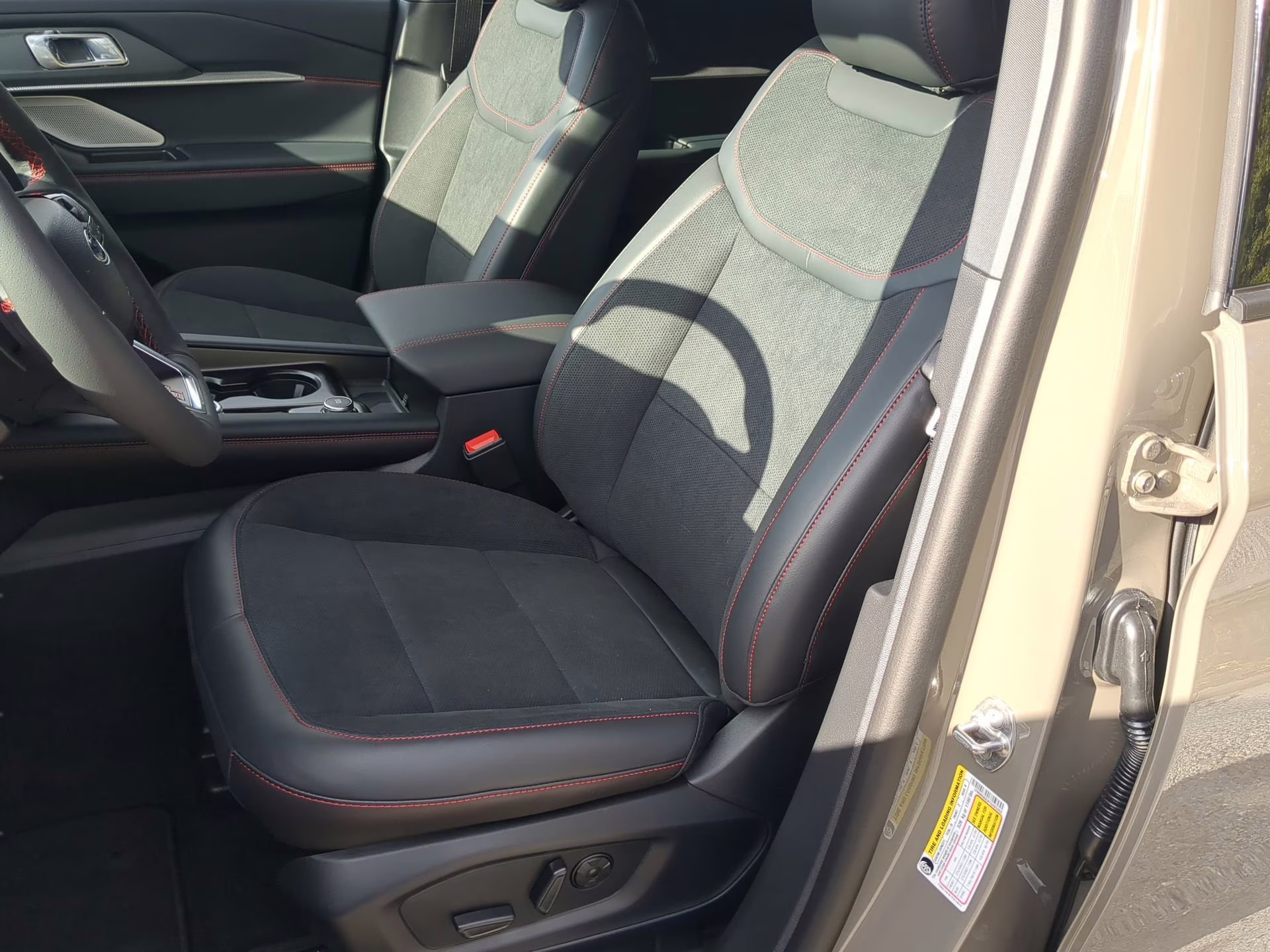 2026 Marsh Gray Ford Explorer ST 4X4 SUV