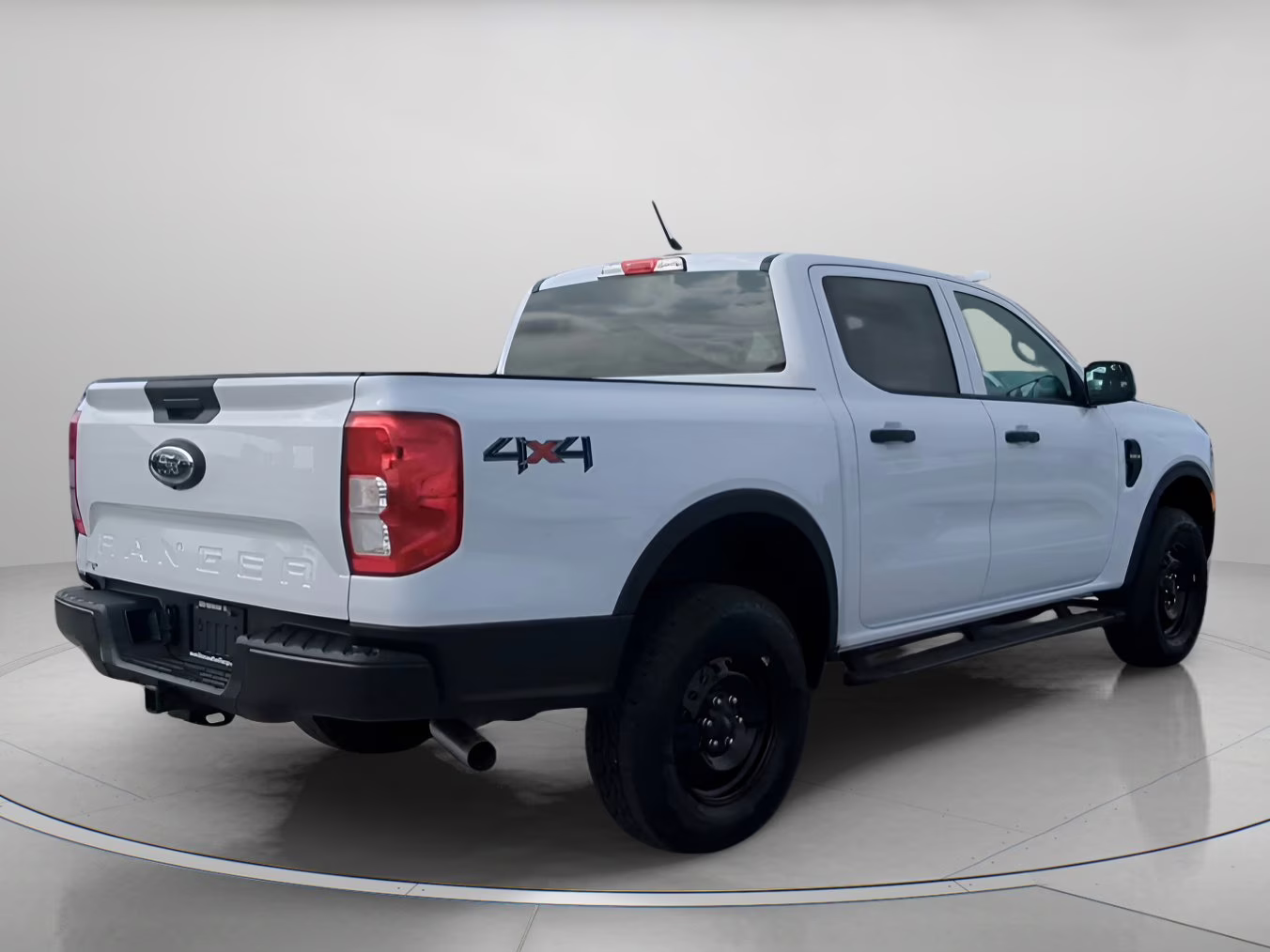 2026 Oxford White Ford Ranger XL Crew Cab Pickup 4X4 Truck