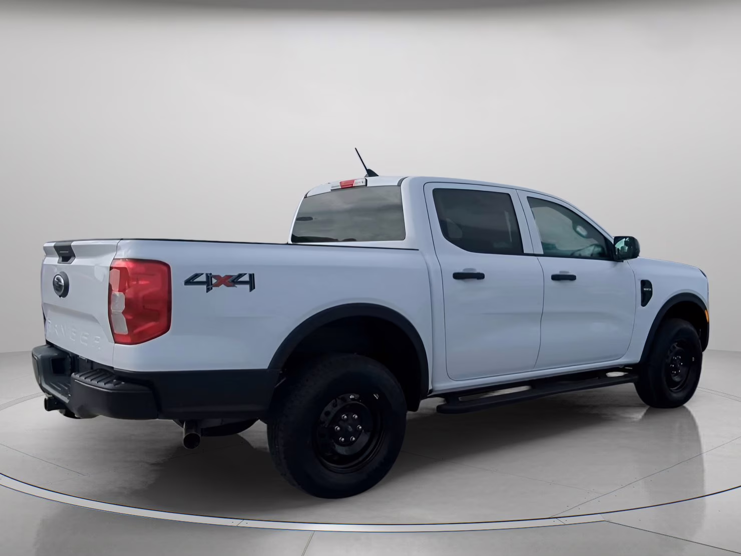 2026 Oxford White Ford Ranger XL Crew Cab Pickup 4X4 Truck