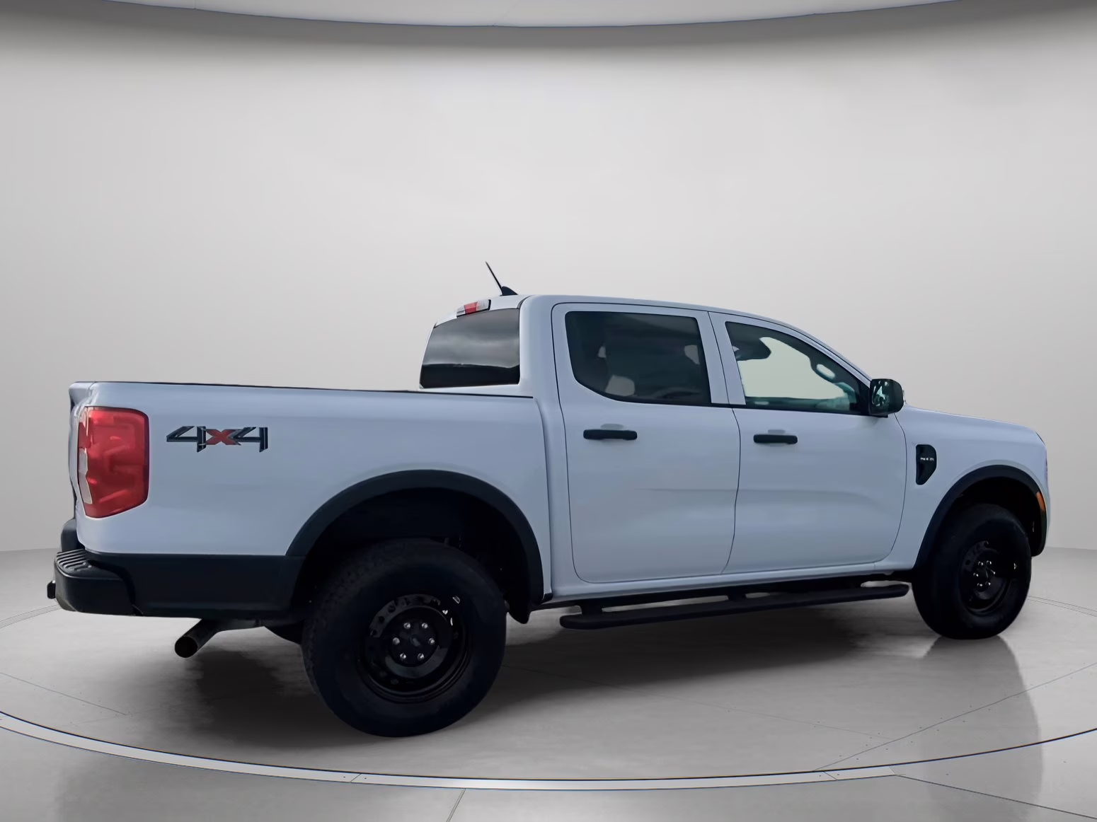 2026 Oxford White Ford Ranger XL Crew Cab Pickup 4X4 Truck