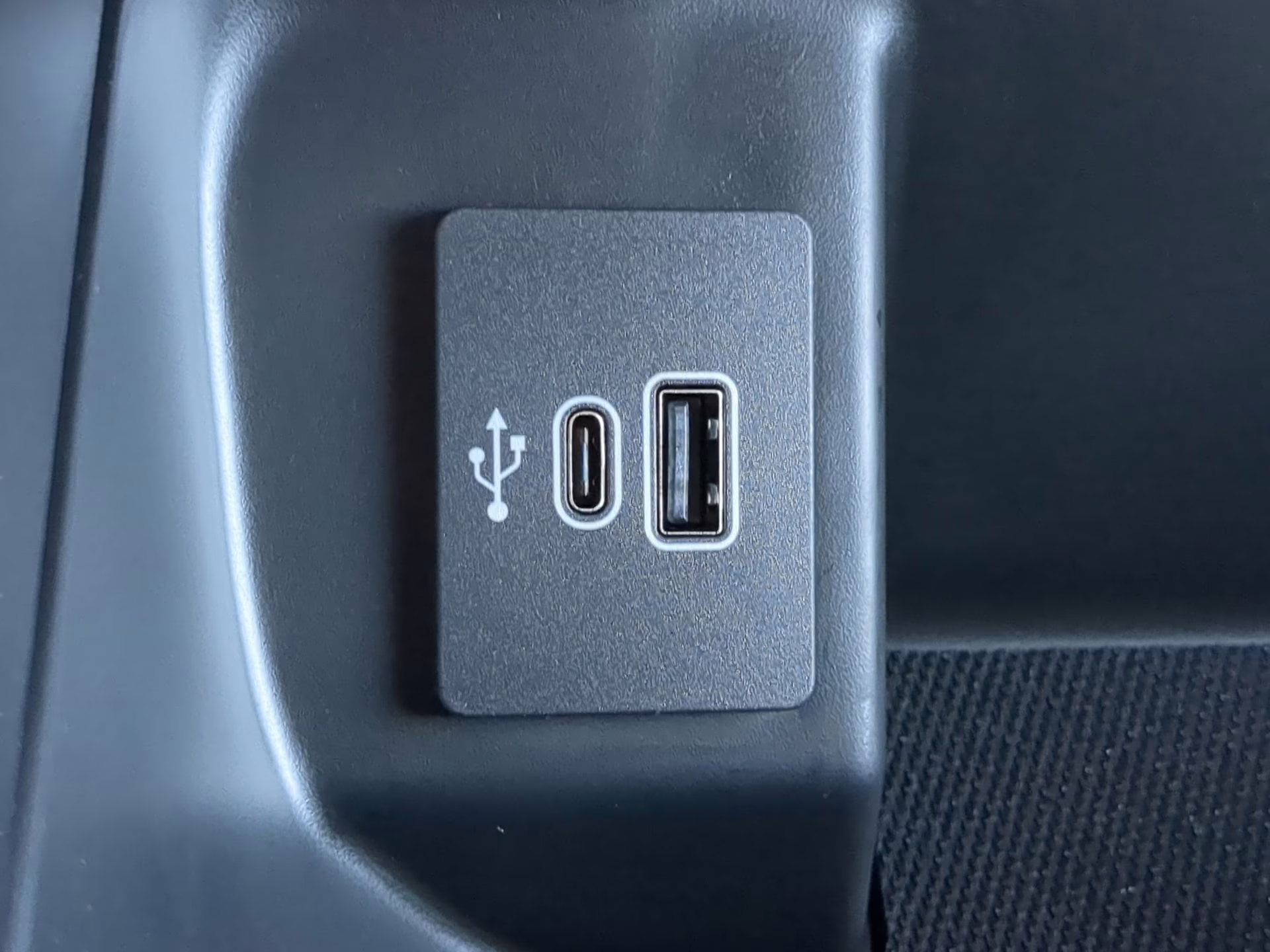 2026 Carbonized Gray Metallic Ford F-150 STX Crew Cab Pickup 4X4 Truck