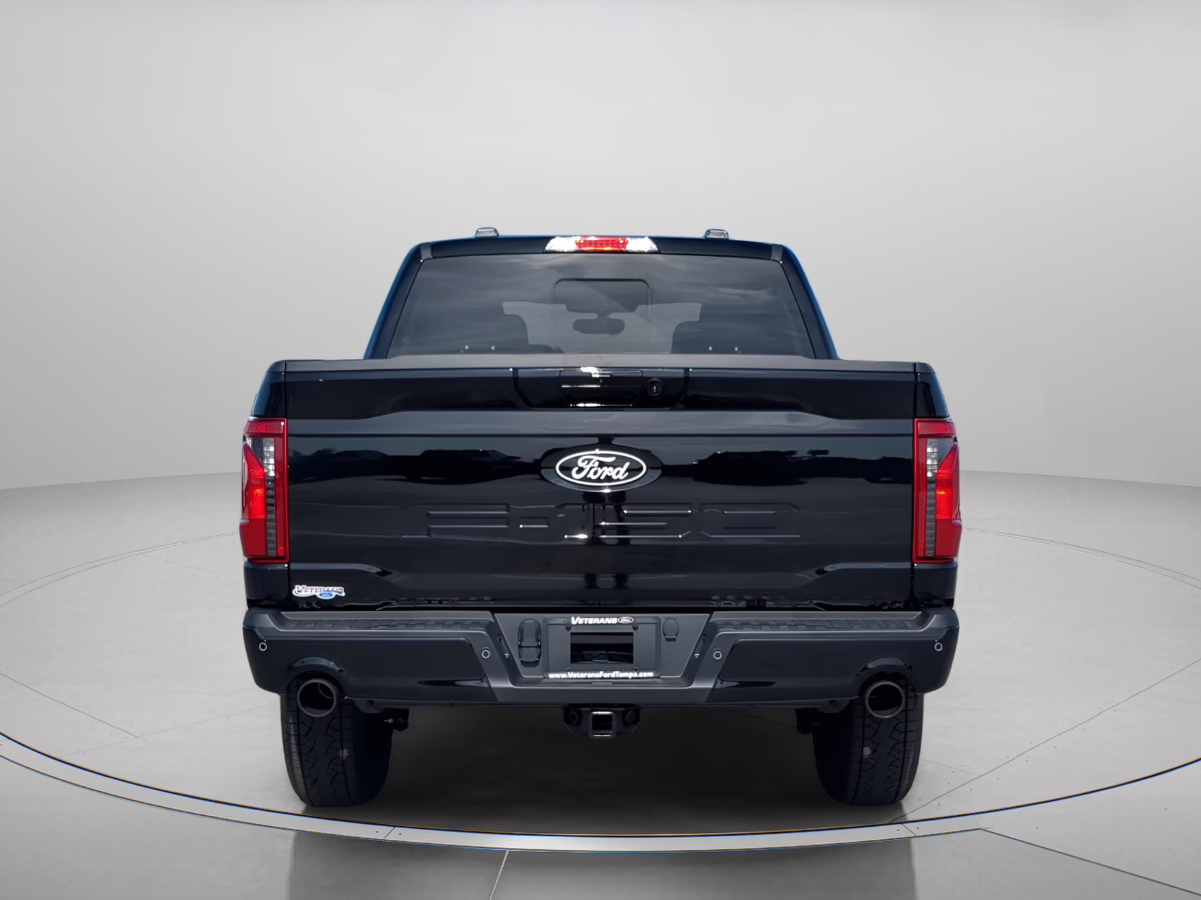 2026 Agate Black Metallic Ford F-150 XLT Crew Cab Pickup 4X4 Truck