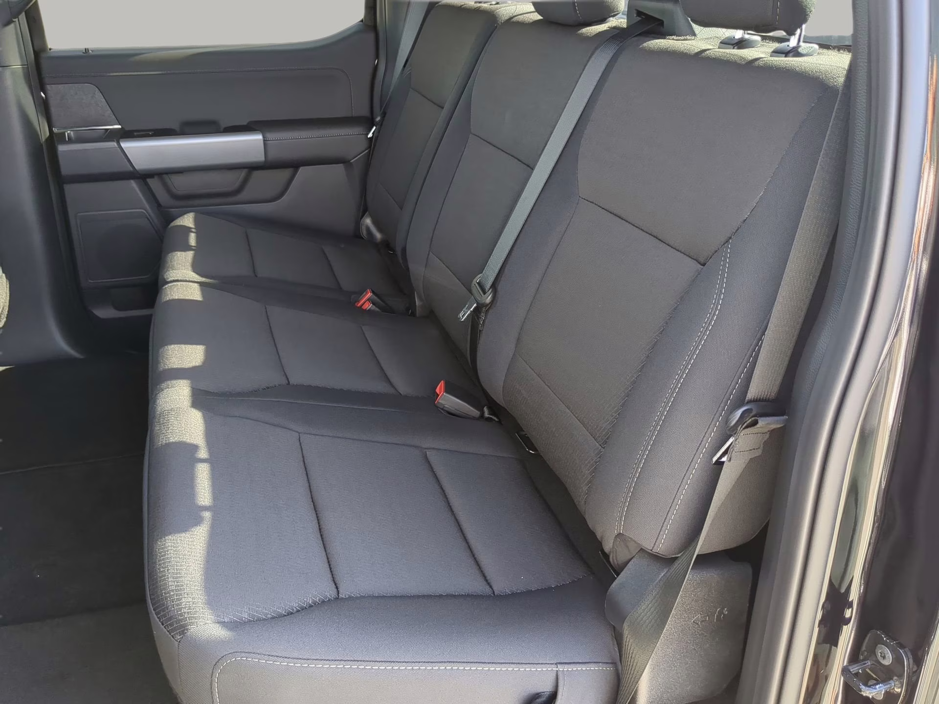 2026 Agate Black Metallic Ford F-150 XLT Crew Cab Pickup 4X4 Truck