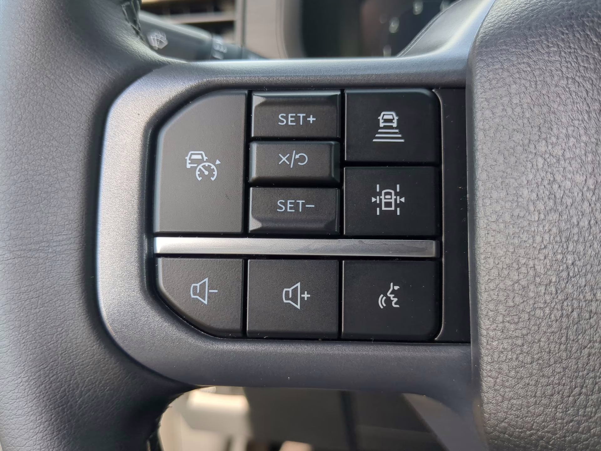 2026 Agate Black Metallic Ford F-150 XLT Crew Cab Pickup 4X4 Truck