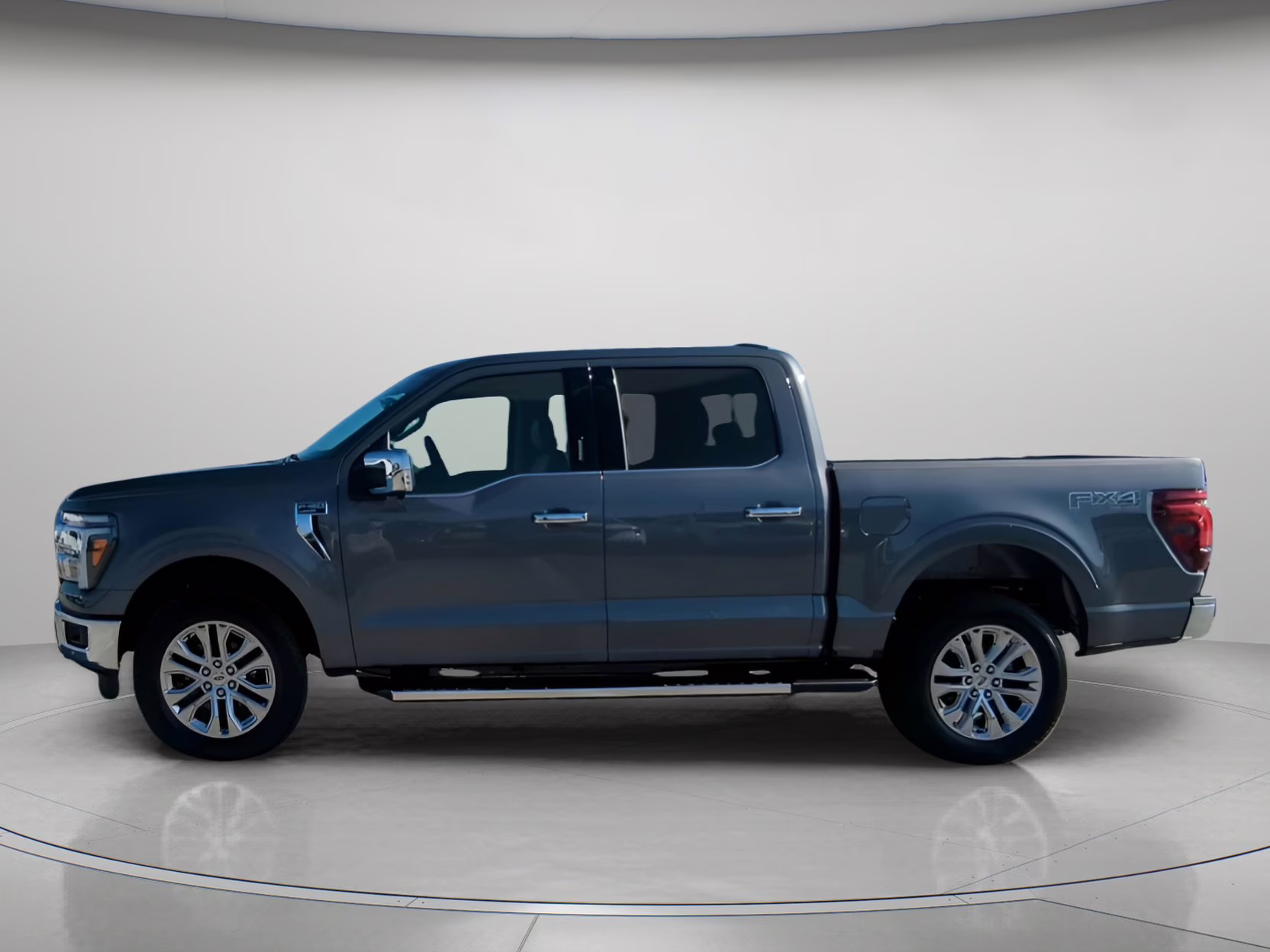 2026 Carbonized Gray Metallic Ford F-150 LARIAT Crew Cab Pickup 4X4 Truck