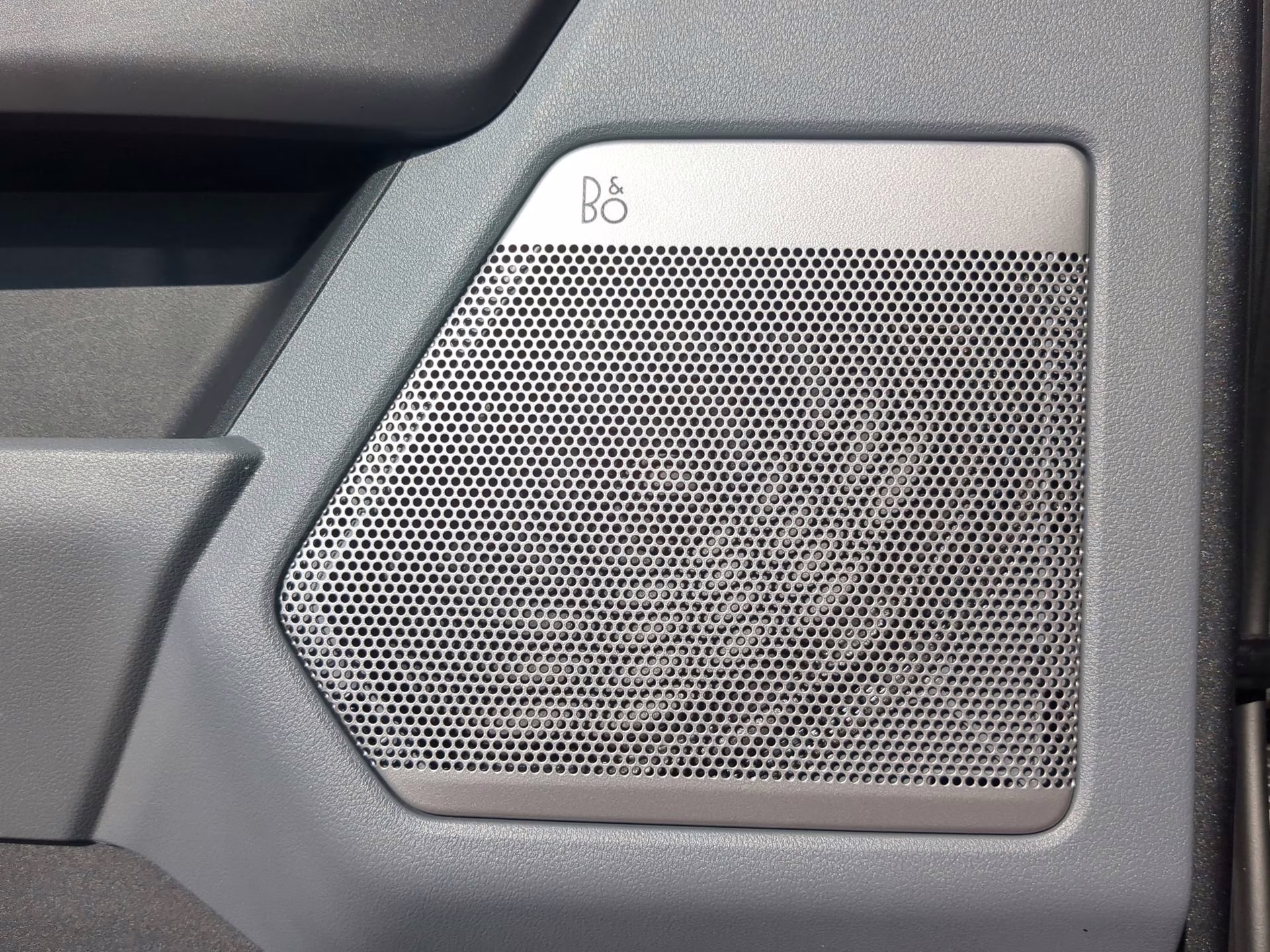 2026 Carbonized Gray Metallic Ford F-150 LARIAT Crew Cab Pickup 4X4 Truck