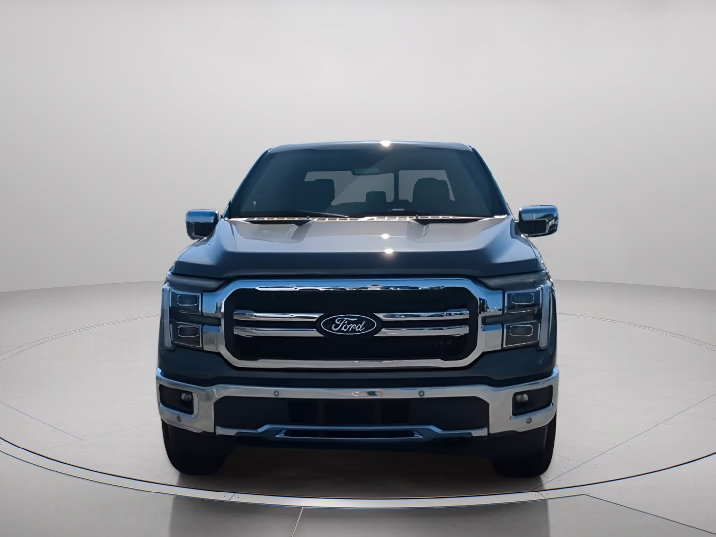 2026 Carbonized Gray Metallic Ford F-150 LARIAT Crew Cab Pickup 4X4 Truck