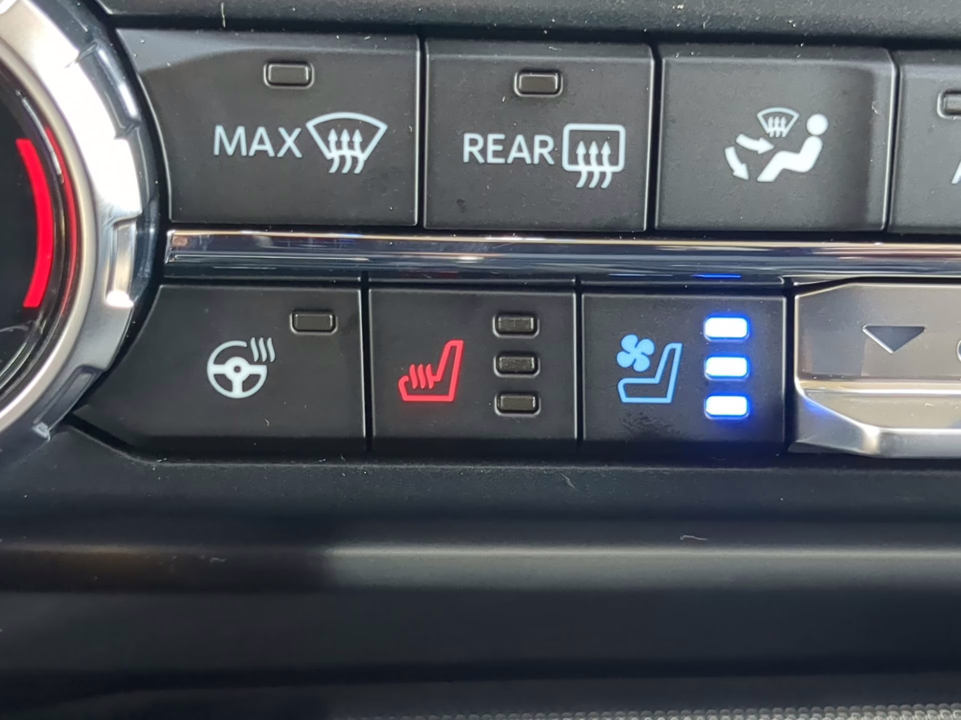 2026 Carbonized Gray Metallic Ford F-150 LARIAT Crew Cab Pickup 4X4 Truck