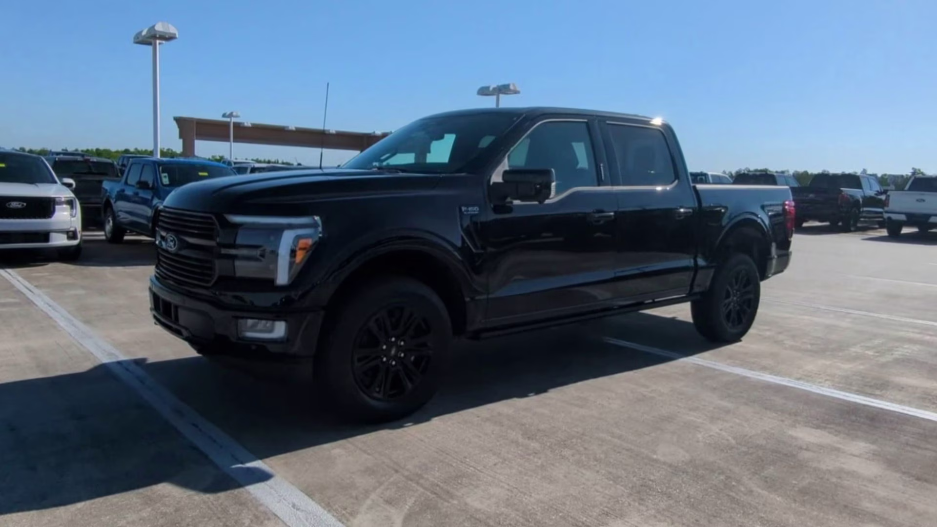2026 Agate Black Metallic Ford F-150 Platinum Crew Cab Pickup 4X4 Truck
