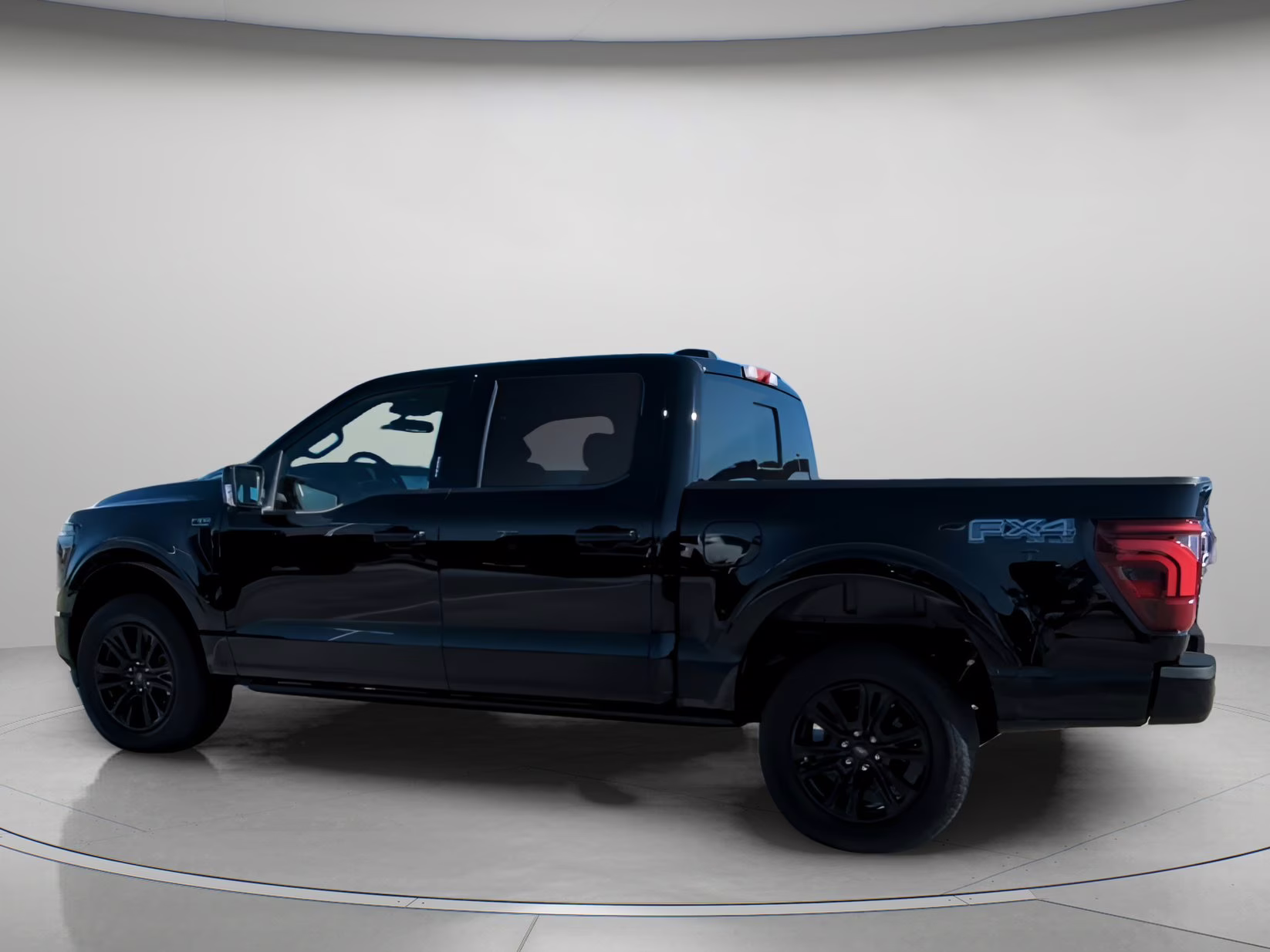 2026 Agate Black Metallic Ford F-150 Platinum Crew Cab Pickup 4X4 Truck