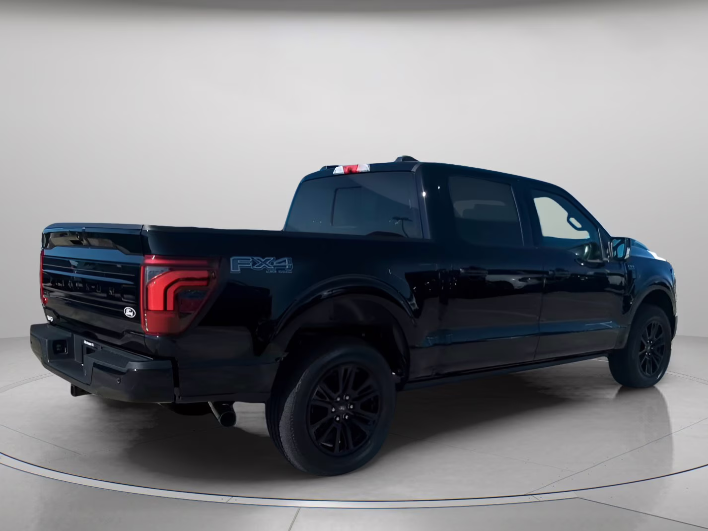 2026 Agate Black Metallic Ford F-150 Platinum Crew Cab Pickup 4X4 Truck
