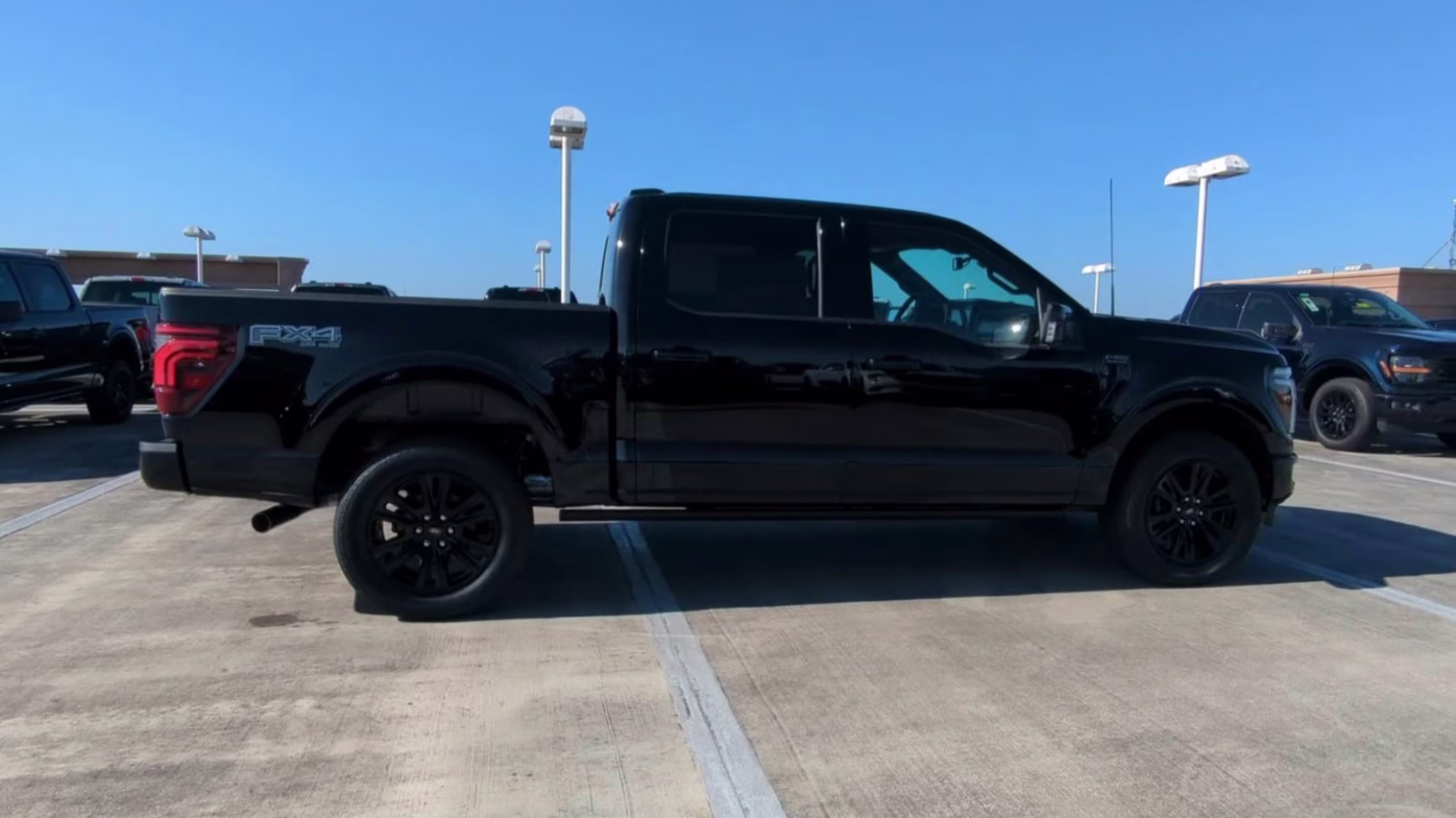 2026 Agate Black Metallic Ford F-150 Platinum Crew Cab Pickup 4X4 Truck