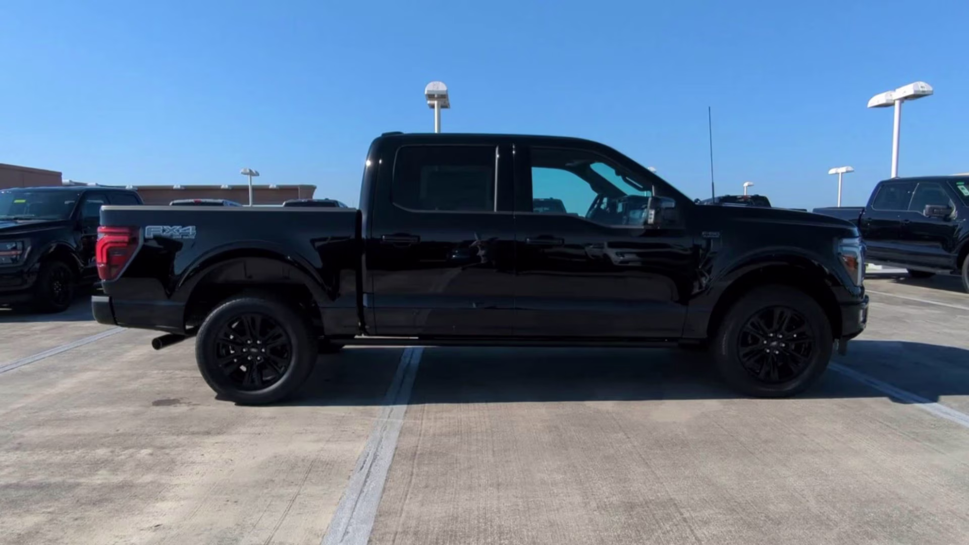 2026 Agate Black Metallic Ford F-150 Platinum Crew Cab Pickup 4X4 Truck