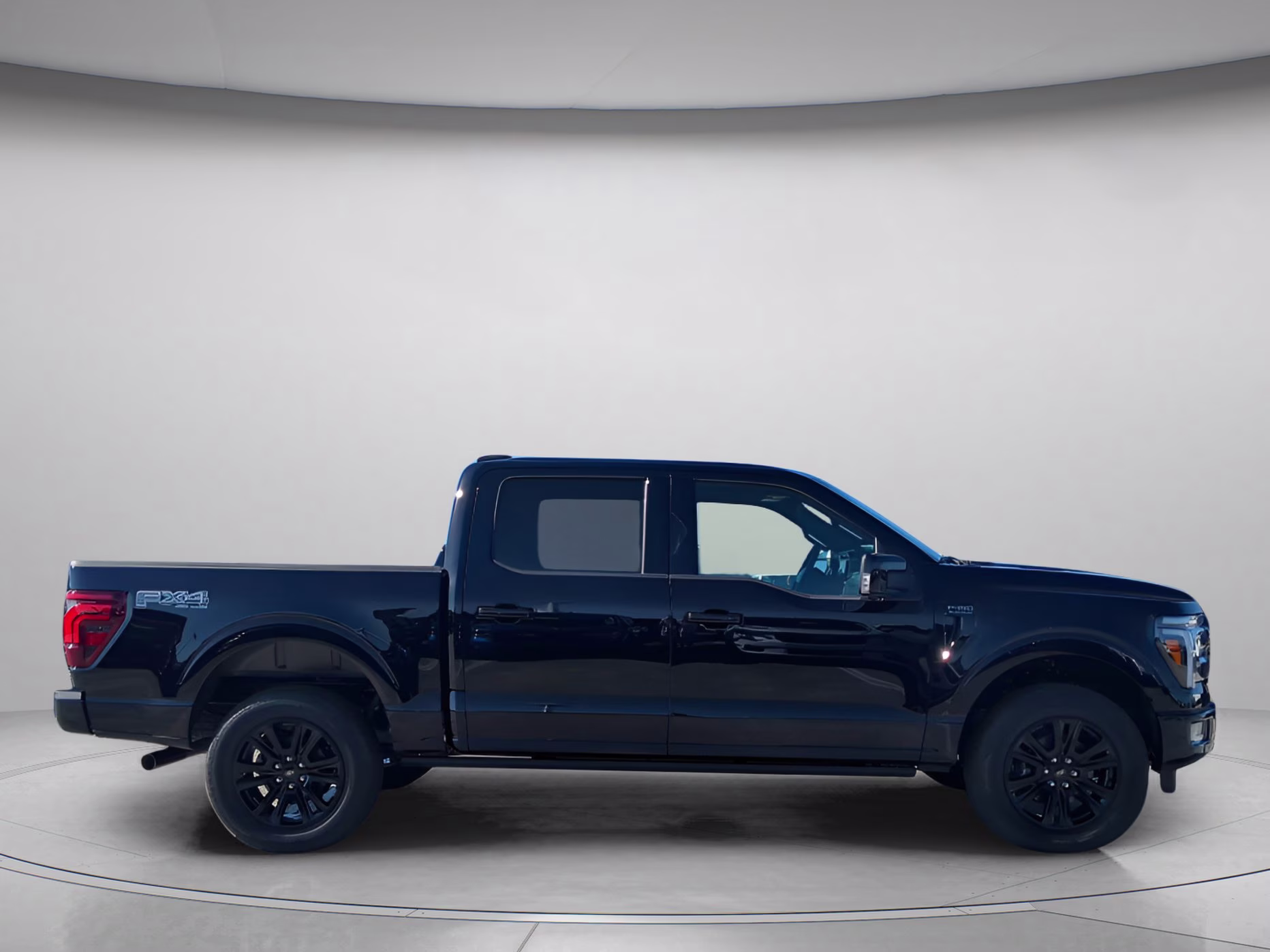 2026 Agate Black Metallic Ford F-150 Platinum Crew Cab Pickup 4X4 Truck