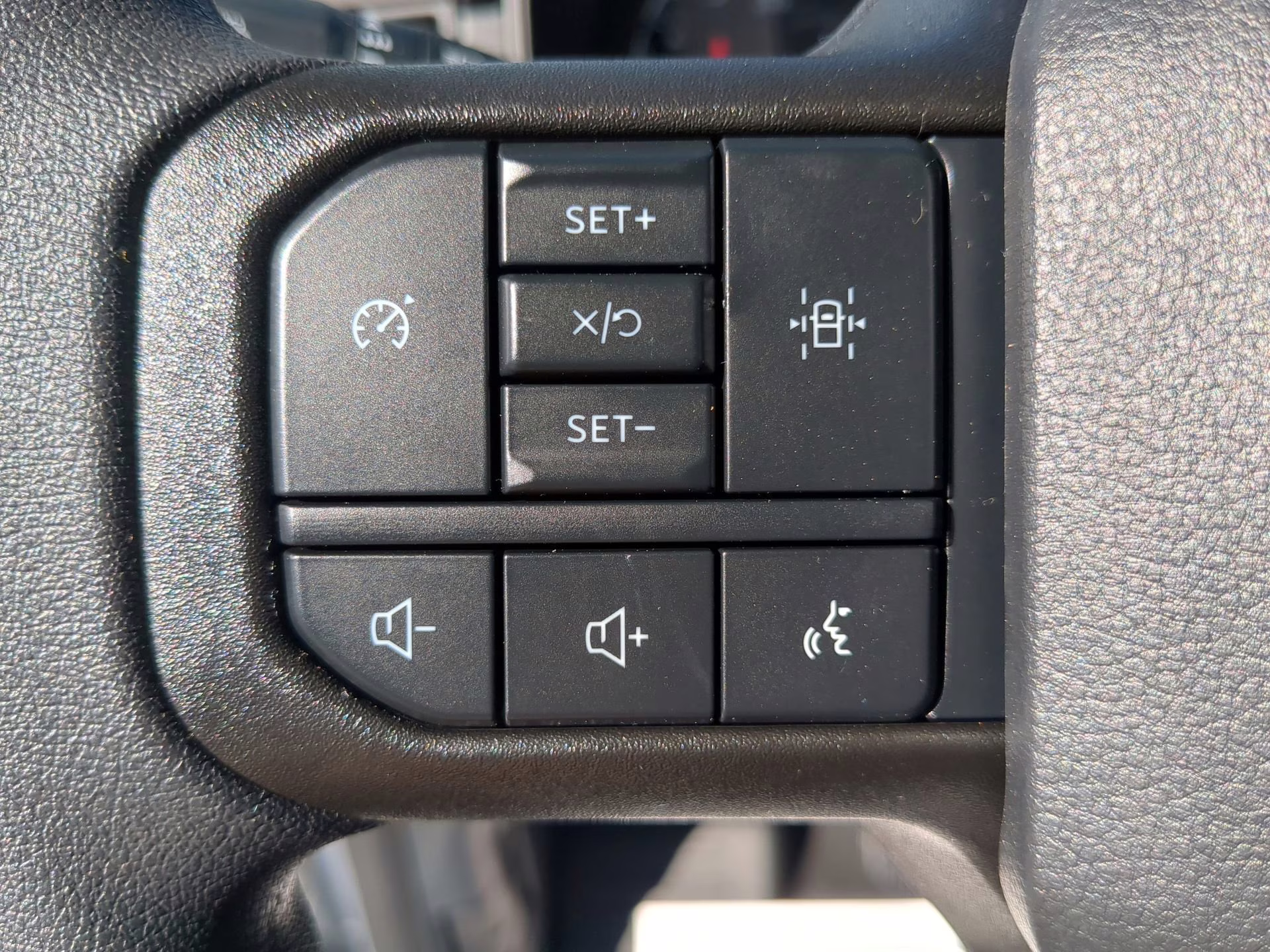 2026 Oxford White Ford F-150 XL Regular Cab Pickup 4X4 Truck