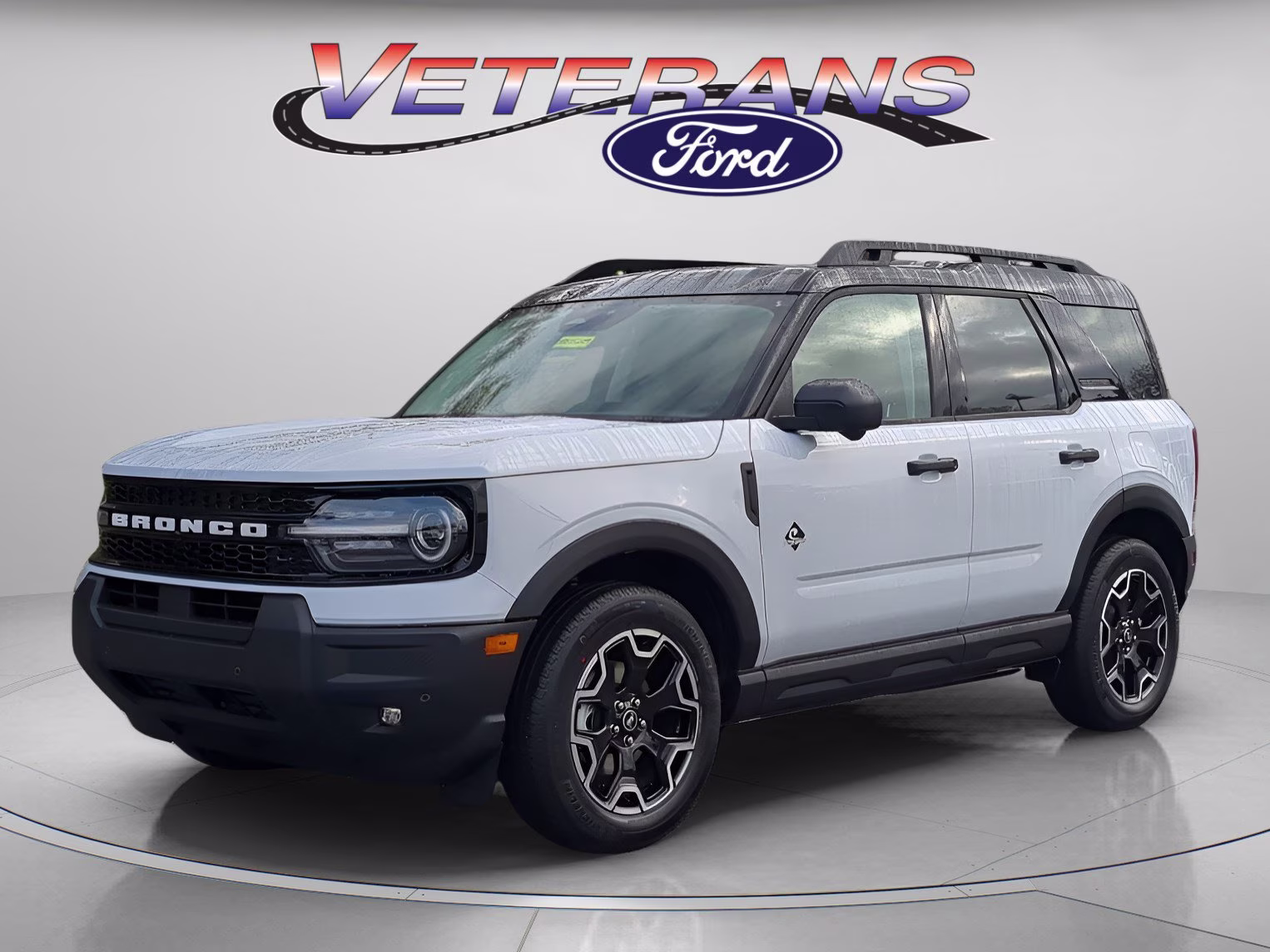 2026 Space White Metallic Ford Bronco Sport Outer Banks 4X4 SUV