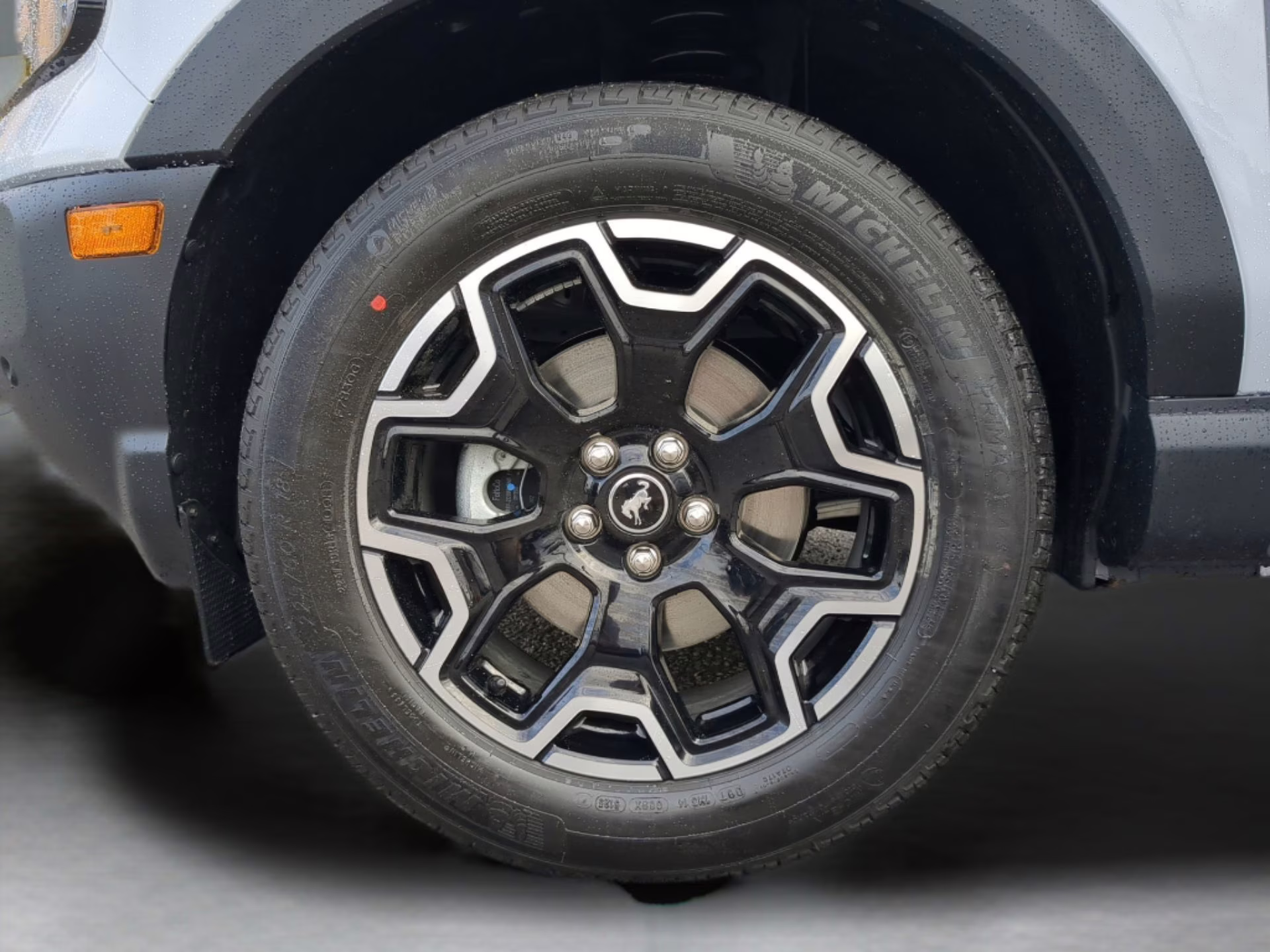 2026 Space White Metallic Ford Bronco Sport Outer Banks 4X4 SUV