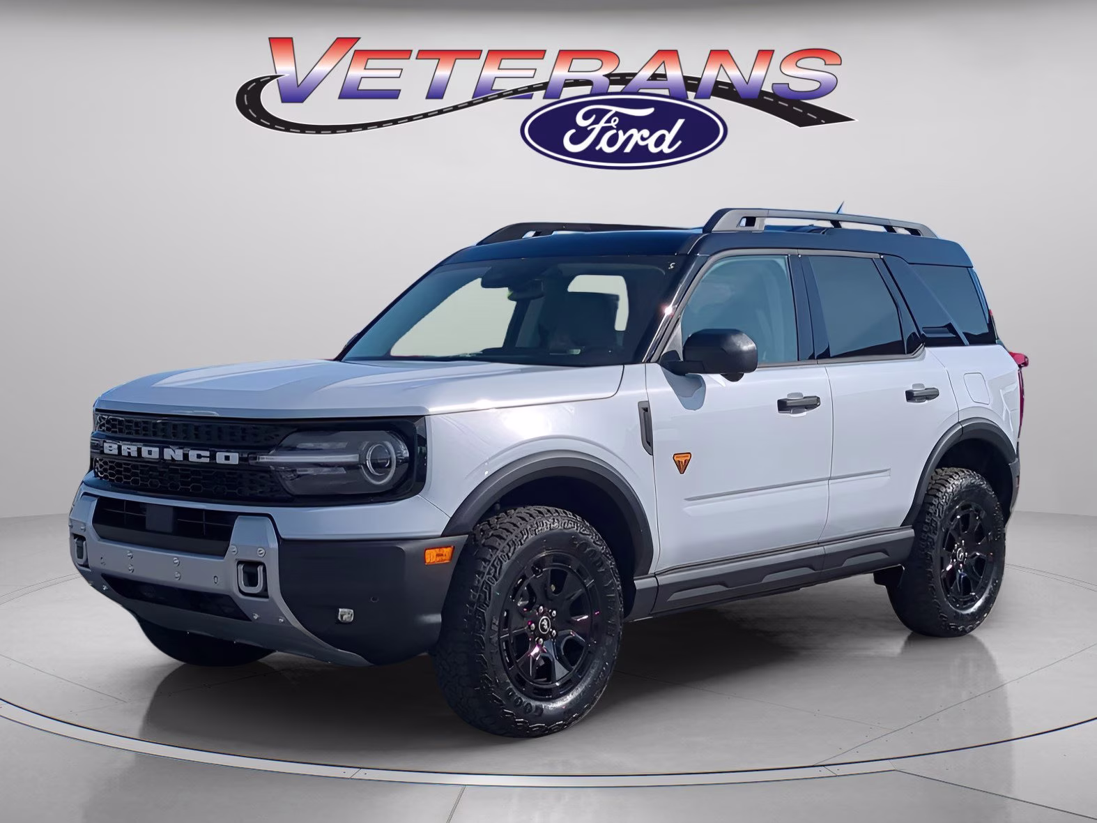 2026 Space White Metallic Ford Bronco Sport Badlands 4X4 SUV
