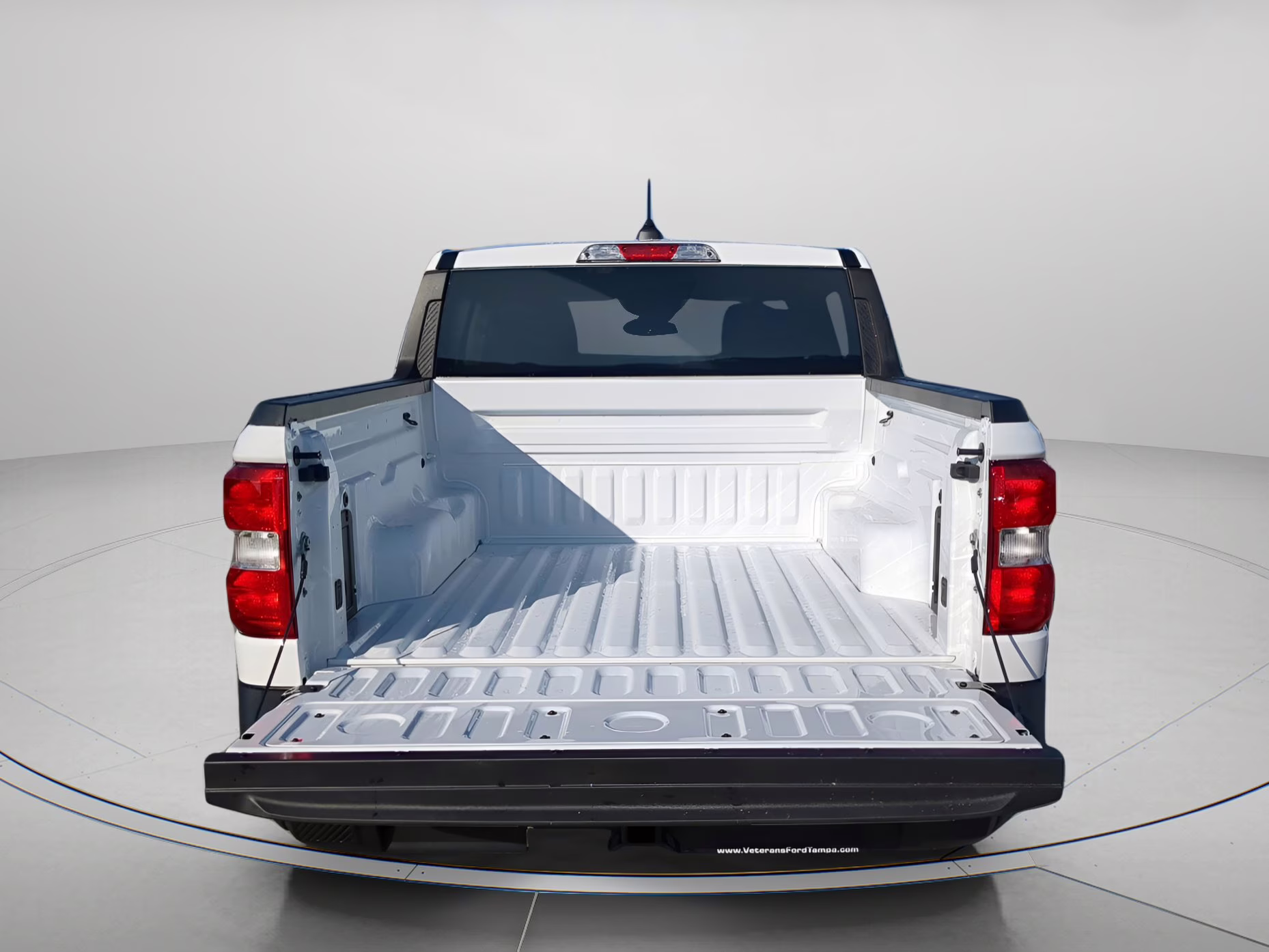 2026 Oxford White Ford Maverick XL Crew Cab Pickup FWD Truck