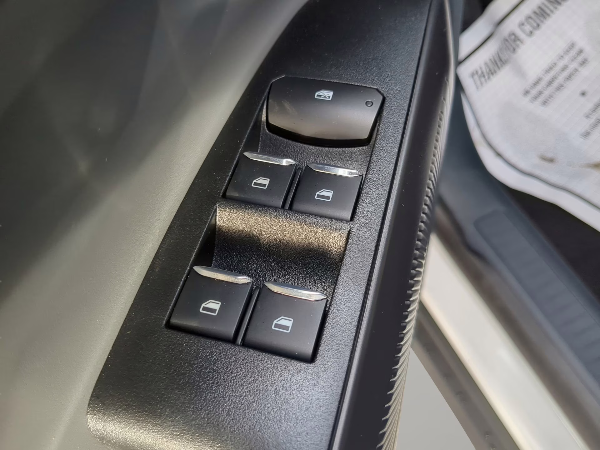 2026 Oxford White Ford Maverick XL Crew Cab Pickup FWD Truck