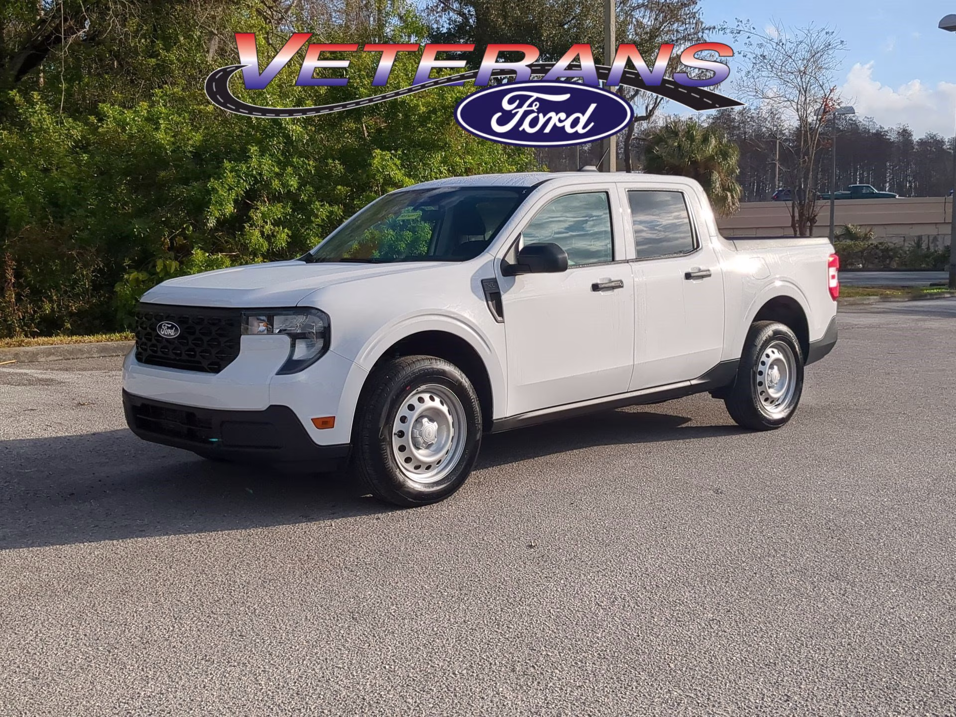 2026 Oxford White Ford Maverick XL Crew Cab Pickup FWD Truck