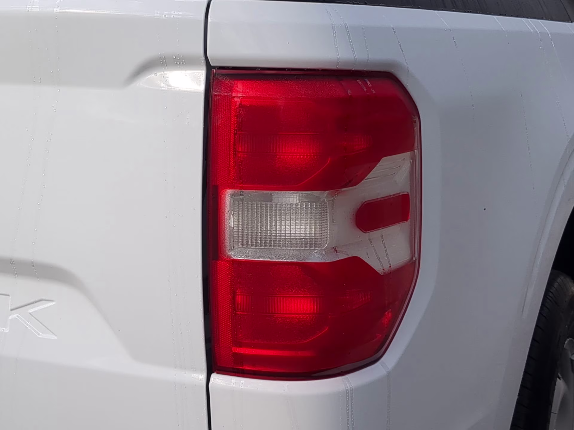 2026 Oxford White Ford Maverick XL Crew Cab Pickup FWD Truck