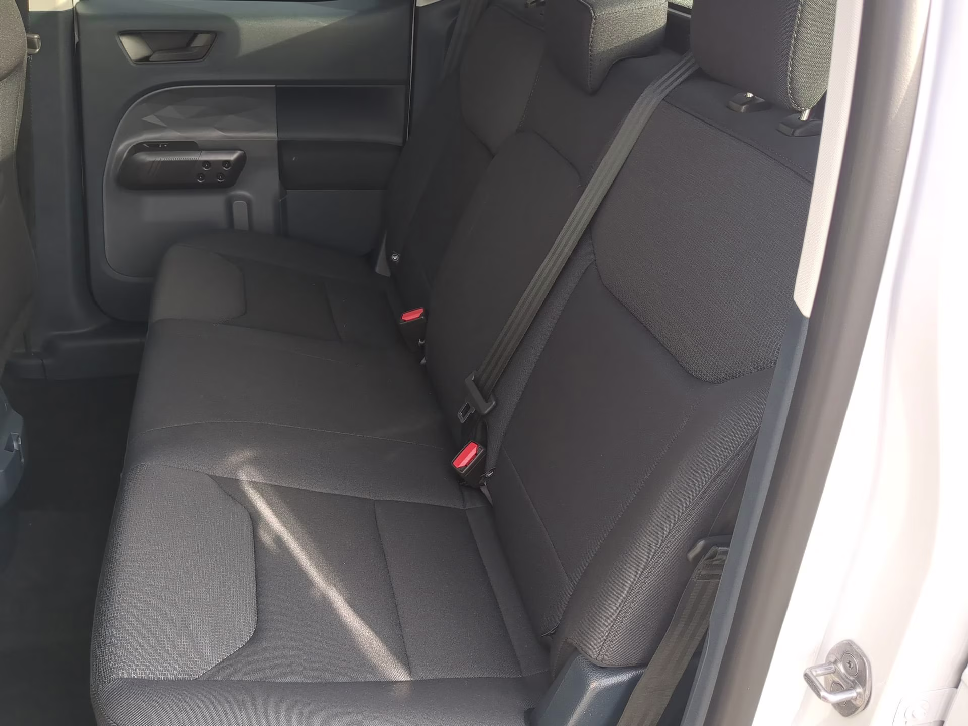 2026 Oxford White Ford Maverick XL Crew Cab Pickup FWD Truck