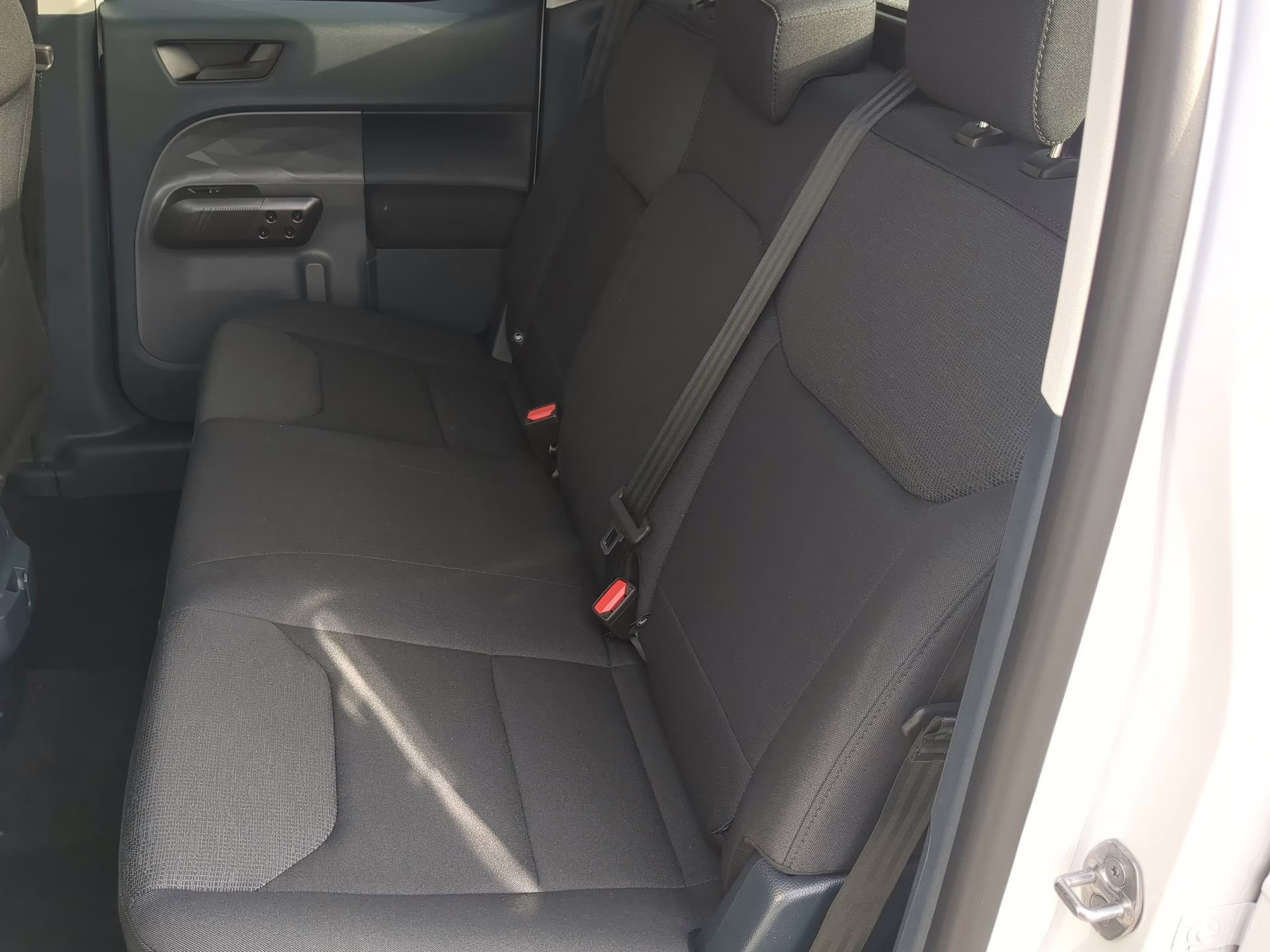 2026 Oxford White Ford Maverick XL Crew Cab Pickup FWD Truck