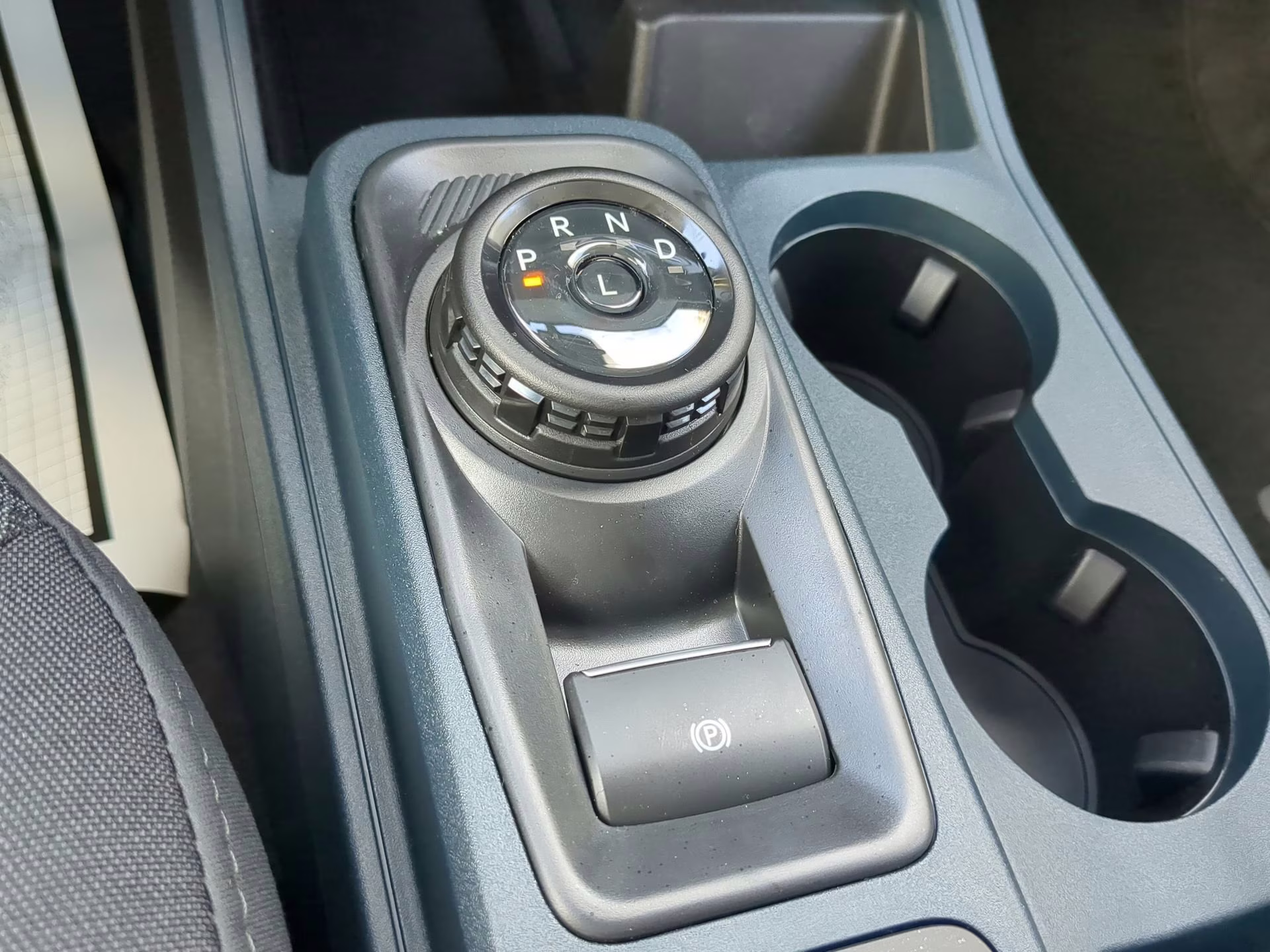 2026 Oxford White Ford Maverick XL Crew Cab Pickup FWD Truck