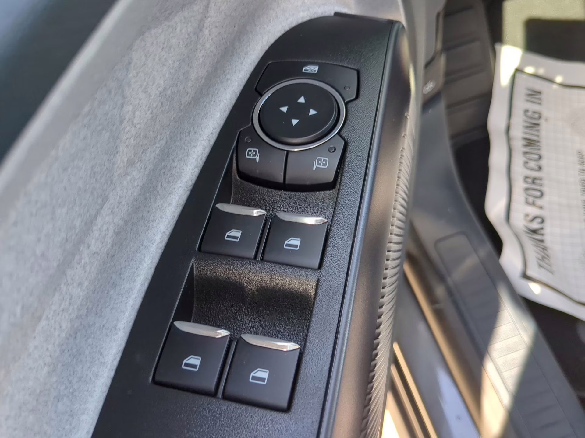 2026 Carbonized Gray Metallic Ford Maverick XLT Crew Cab Pickup FWD Truck