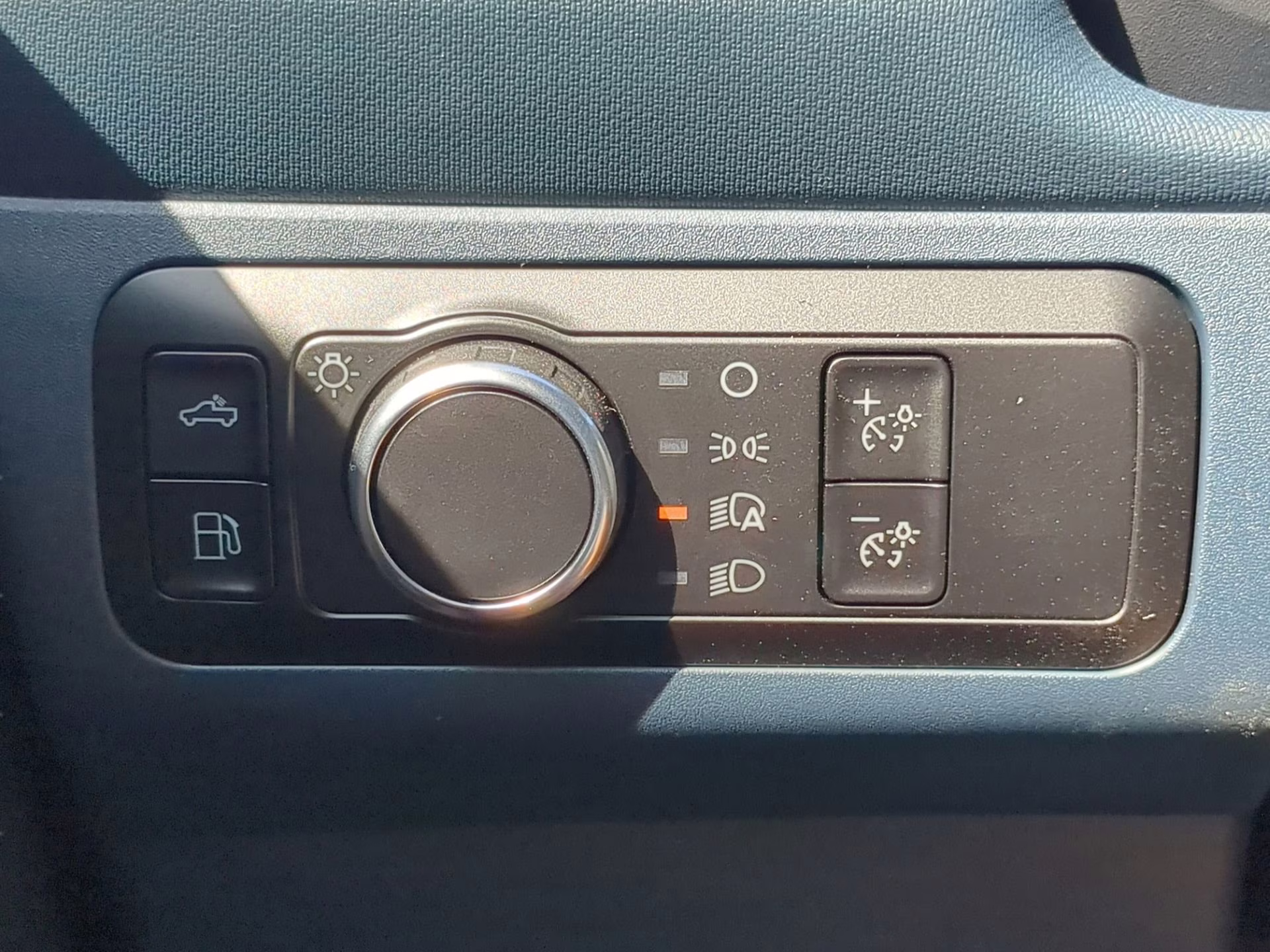 2026 Carbonized Gray Metallic Ford Maverick XLT Crew Cab Pickup FWD Truck