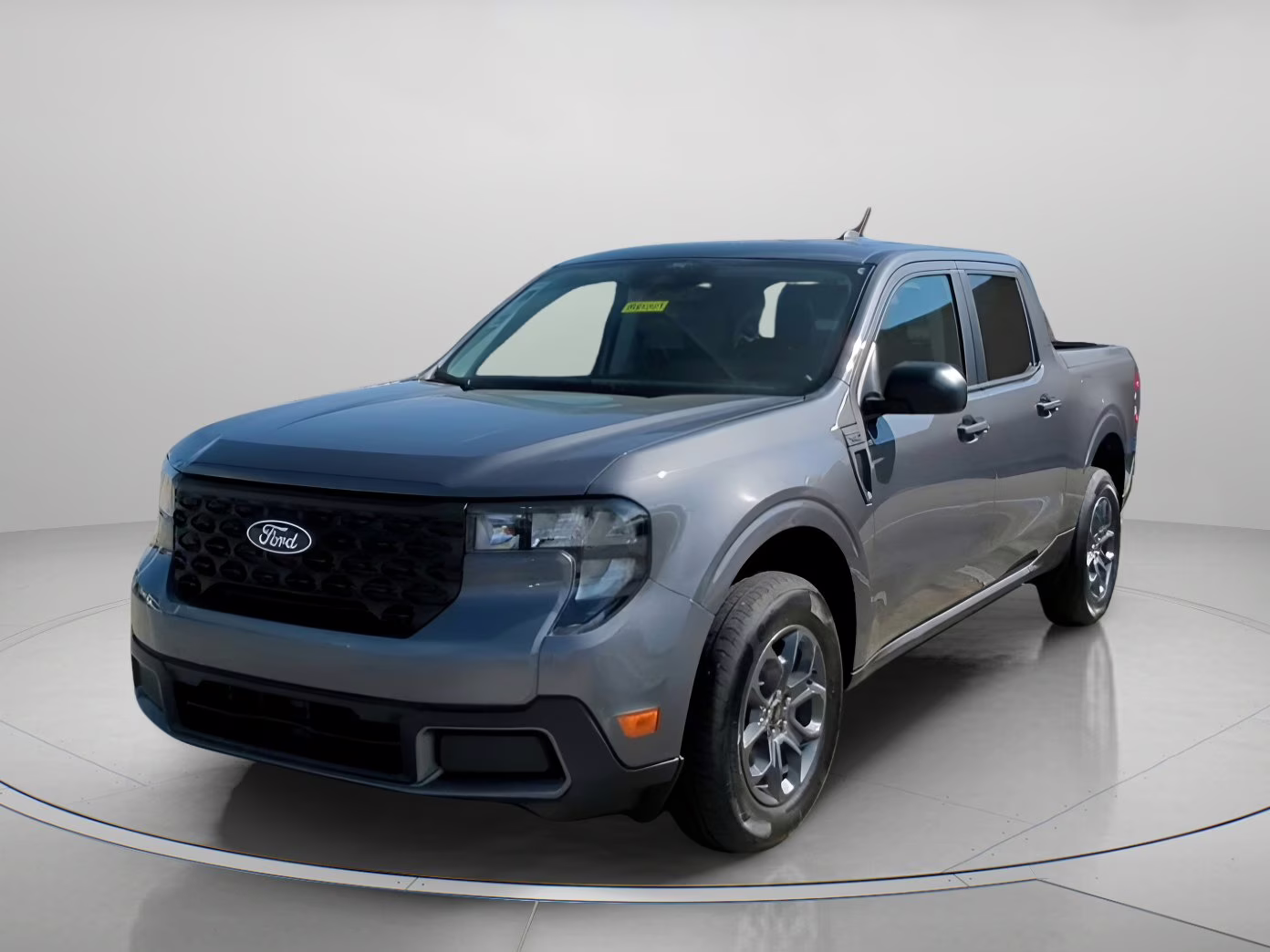 2026 Carbonized Gray Metallic Ford Maverick XLT Crew Cab Pickup FWD Truck