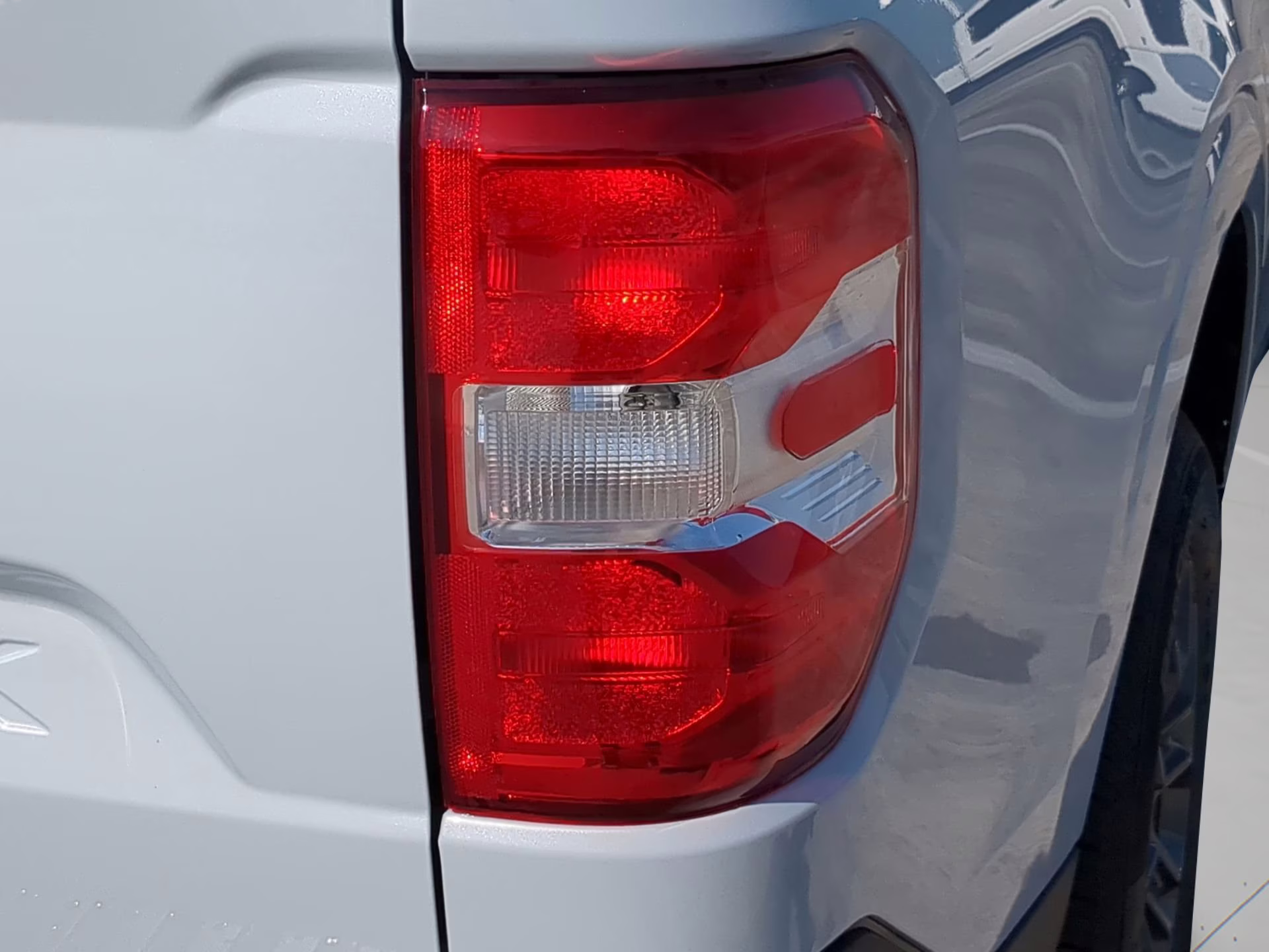 2026 Space White Metallic Ford Maverick XLT Crew Cab Pickup FWD Truck