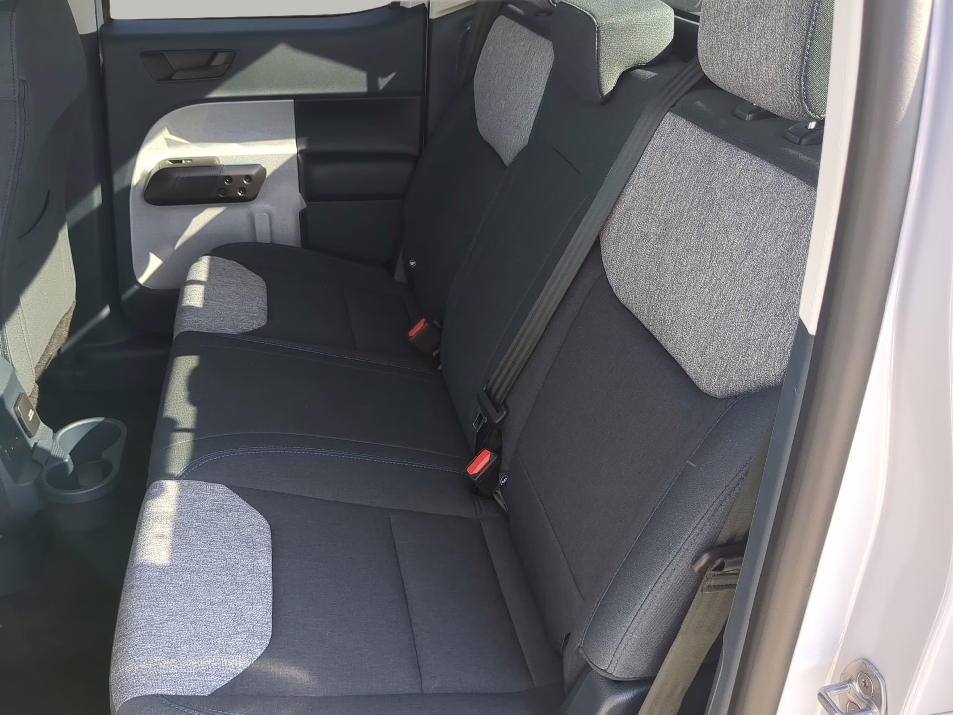 2026 Space White Metallic Ford Maverick XLT Crew Cab Pickup FWD Truck